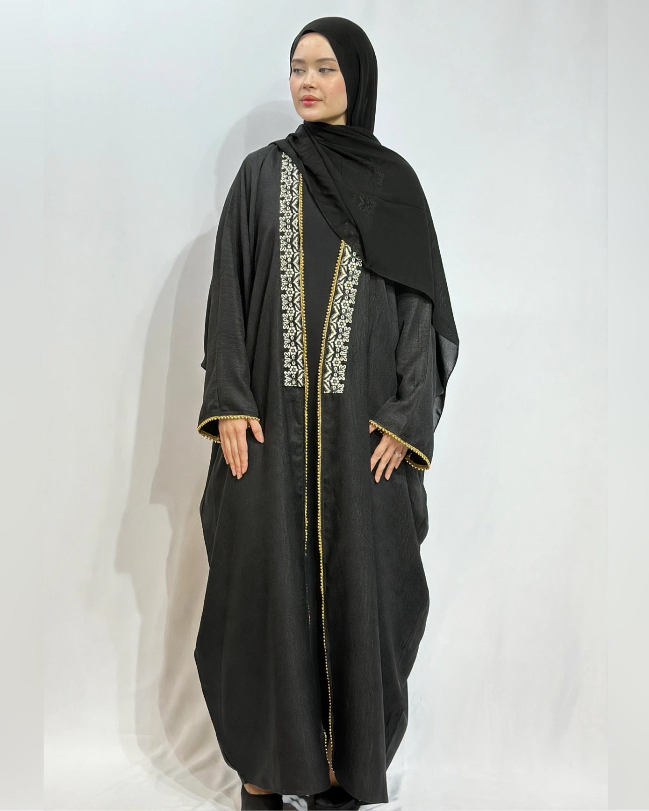 Layla Al Yasmine Floral Embroidered Open Abaya