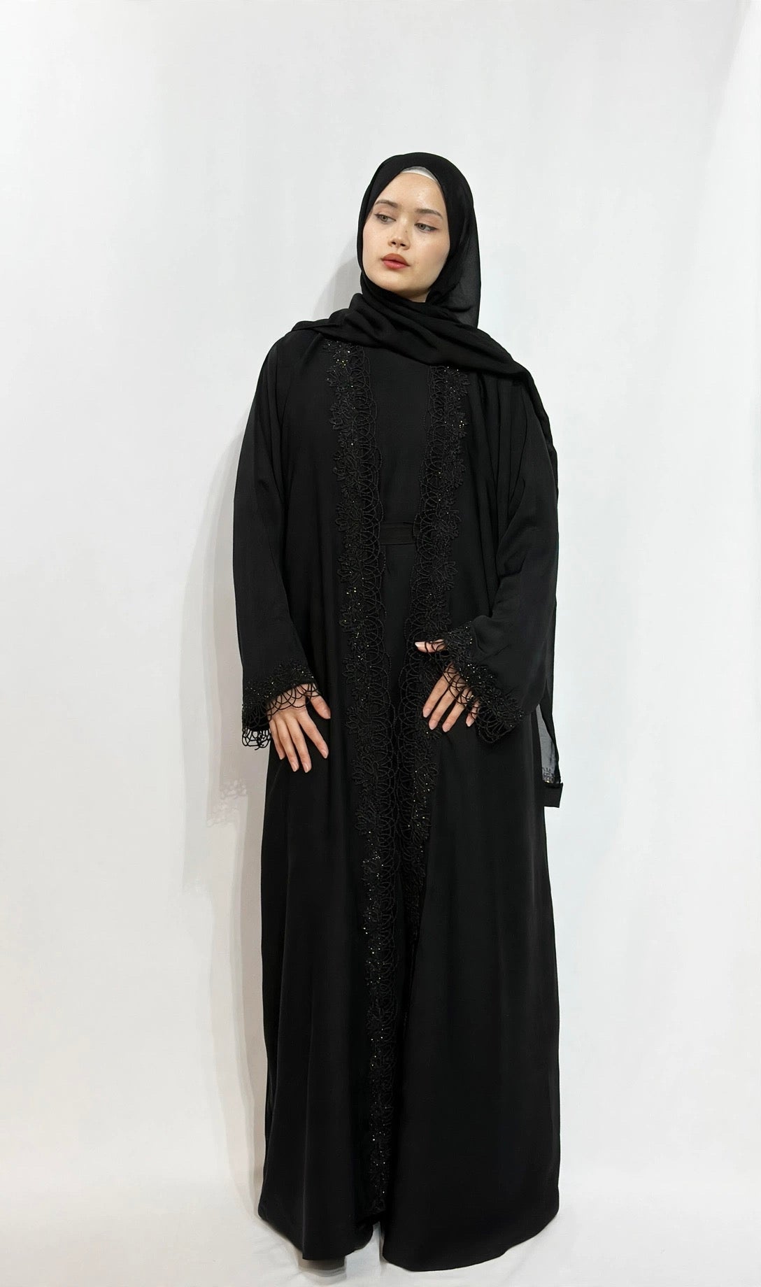 Noir Elegance Abaya