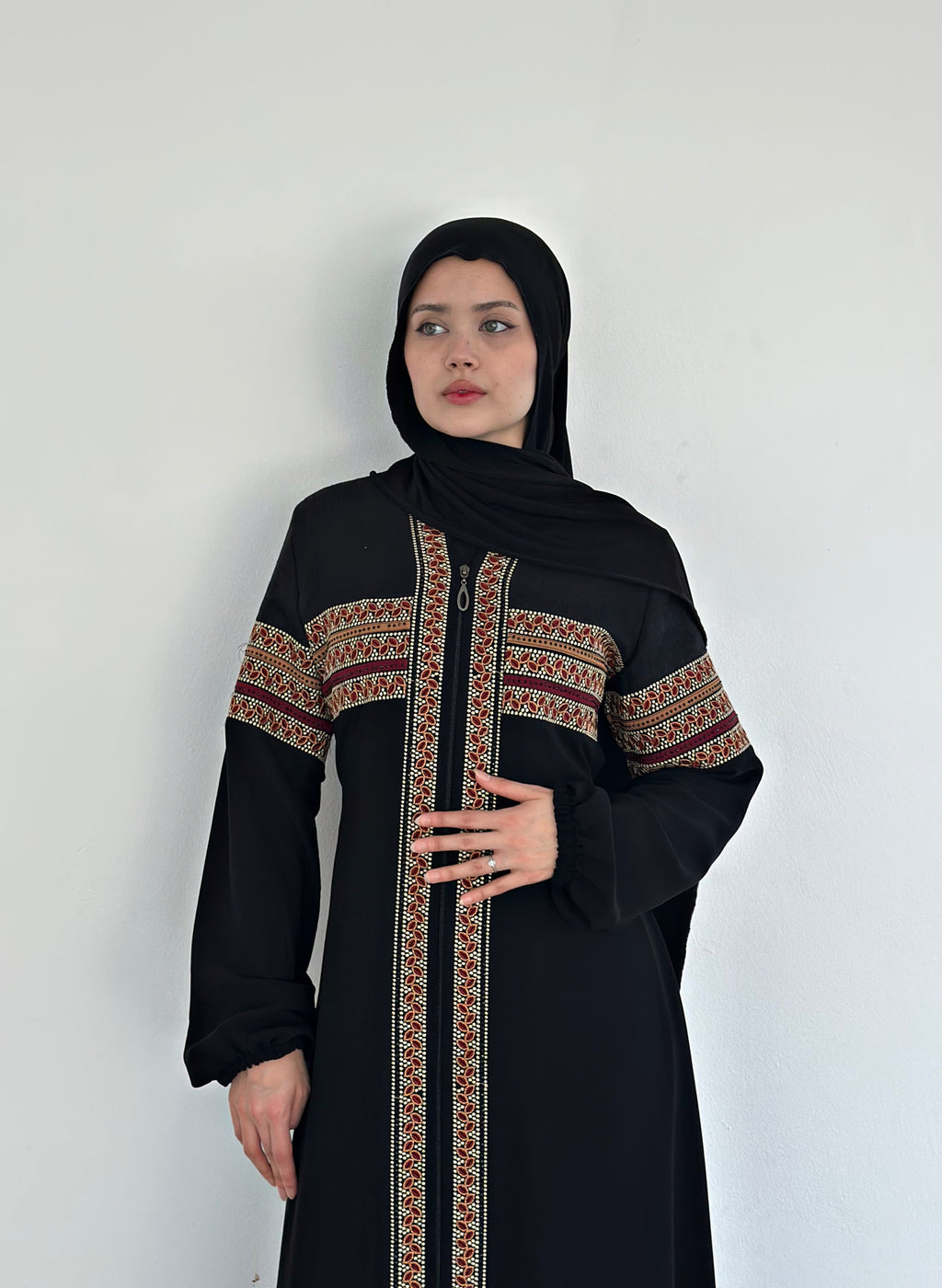 Fatma Tribal Trim Abaya