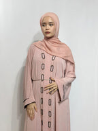 The Chain-link Abaya