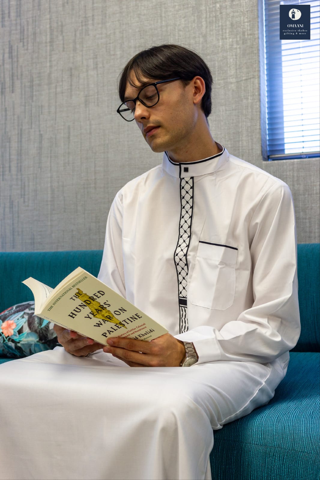 Palestinian Keffiyeh thobe