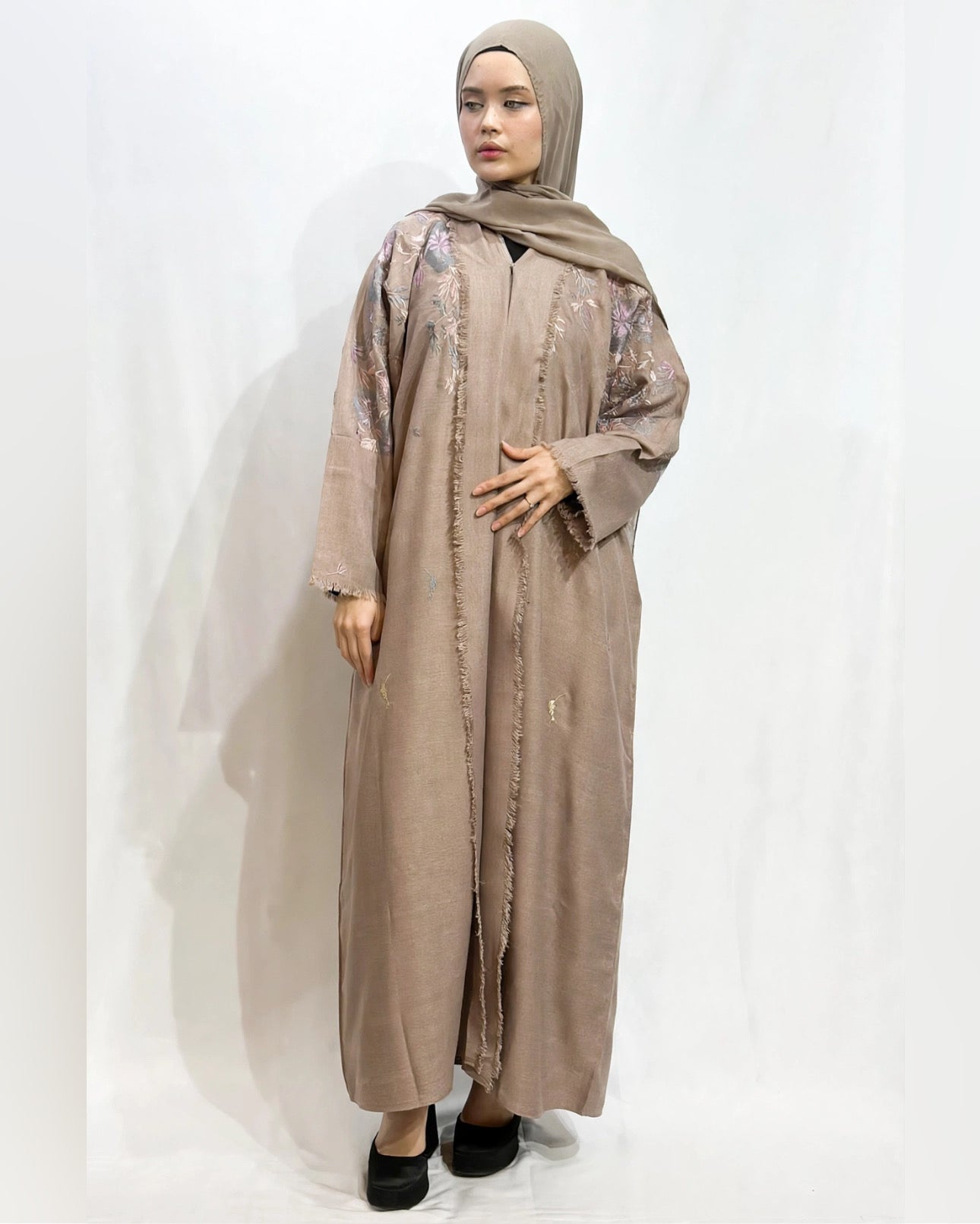Safa Garden Abaya