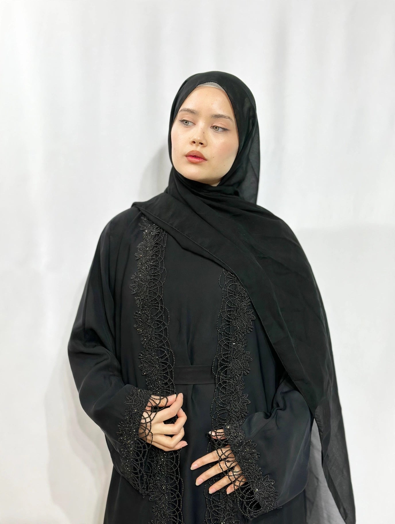 Noir Elegance Abaya