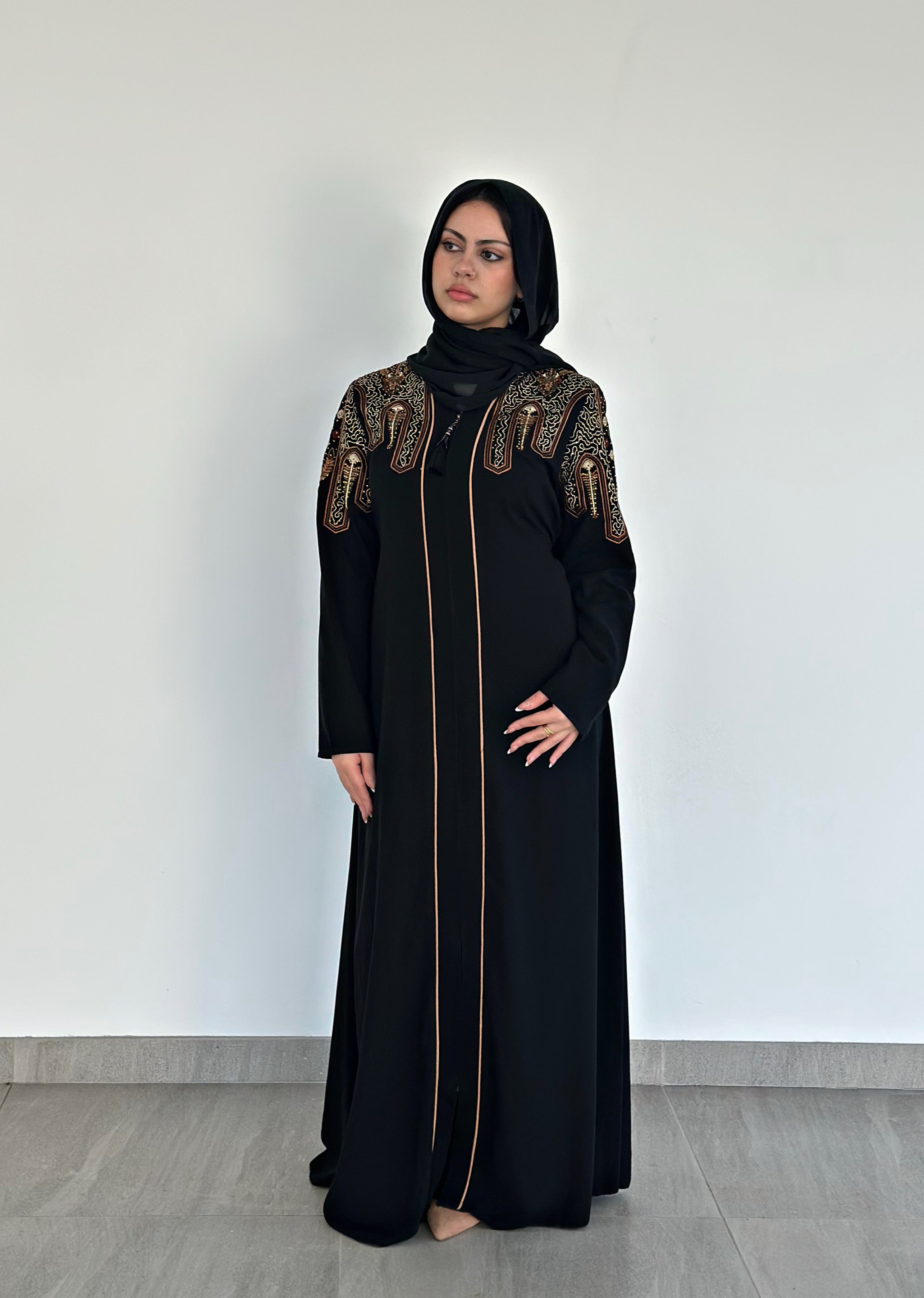 Ottoman Shoulder Embroidered Abaya