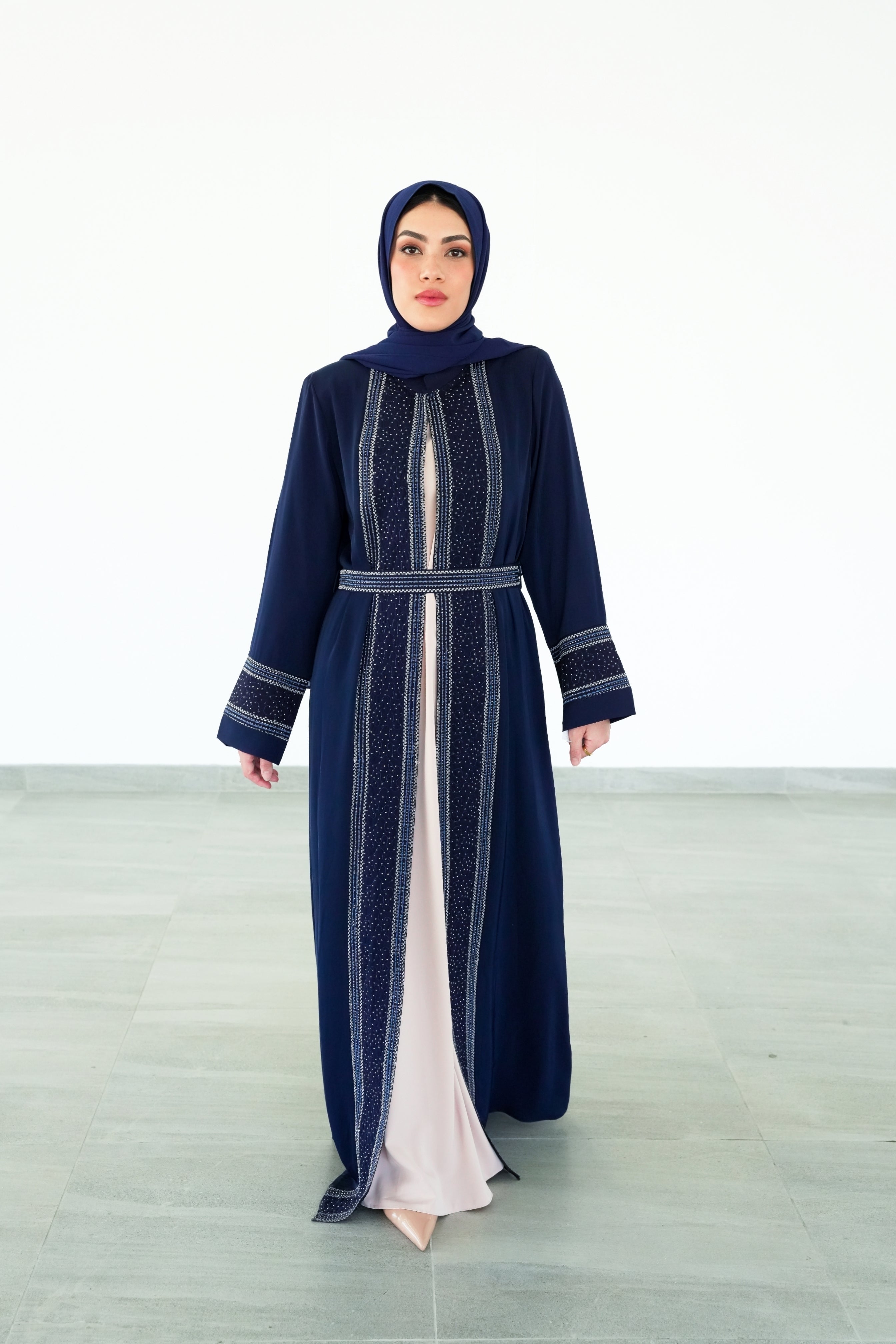 The Navy Sapphire Linear Abaya