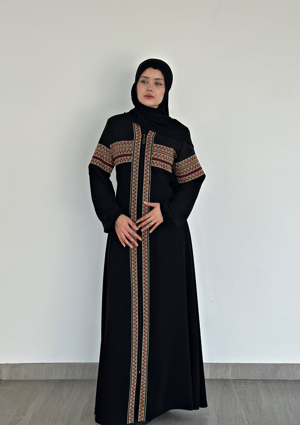 Fatma Tribal Trim Abaya