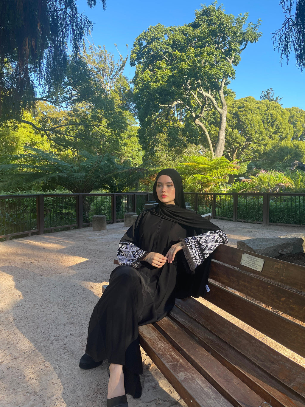 Embroidered Sleeve Abayah