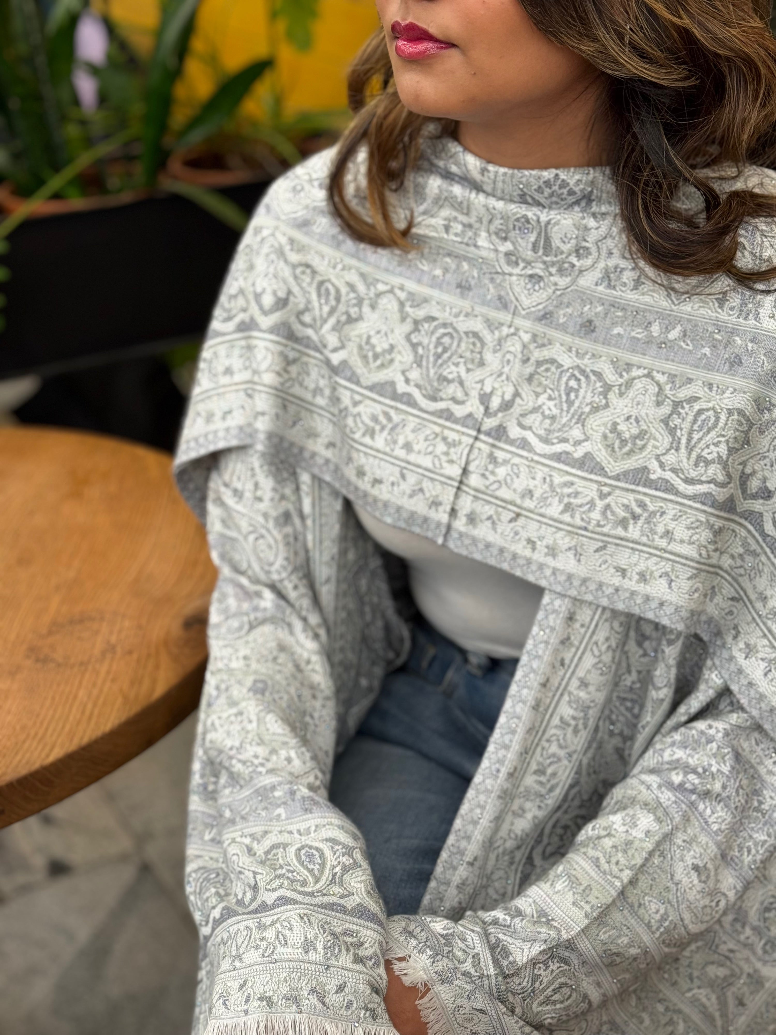 Pale Elegance Collection
