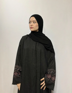 Turath Al Majd Heritage Geometric Embroidered Abaya