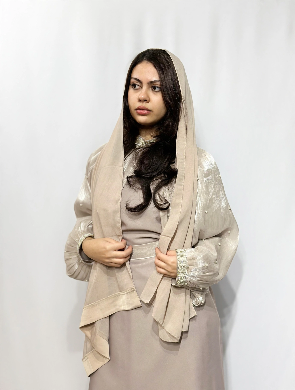Layl Al Nujūm Pearl-Studded Sleeve Abaya