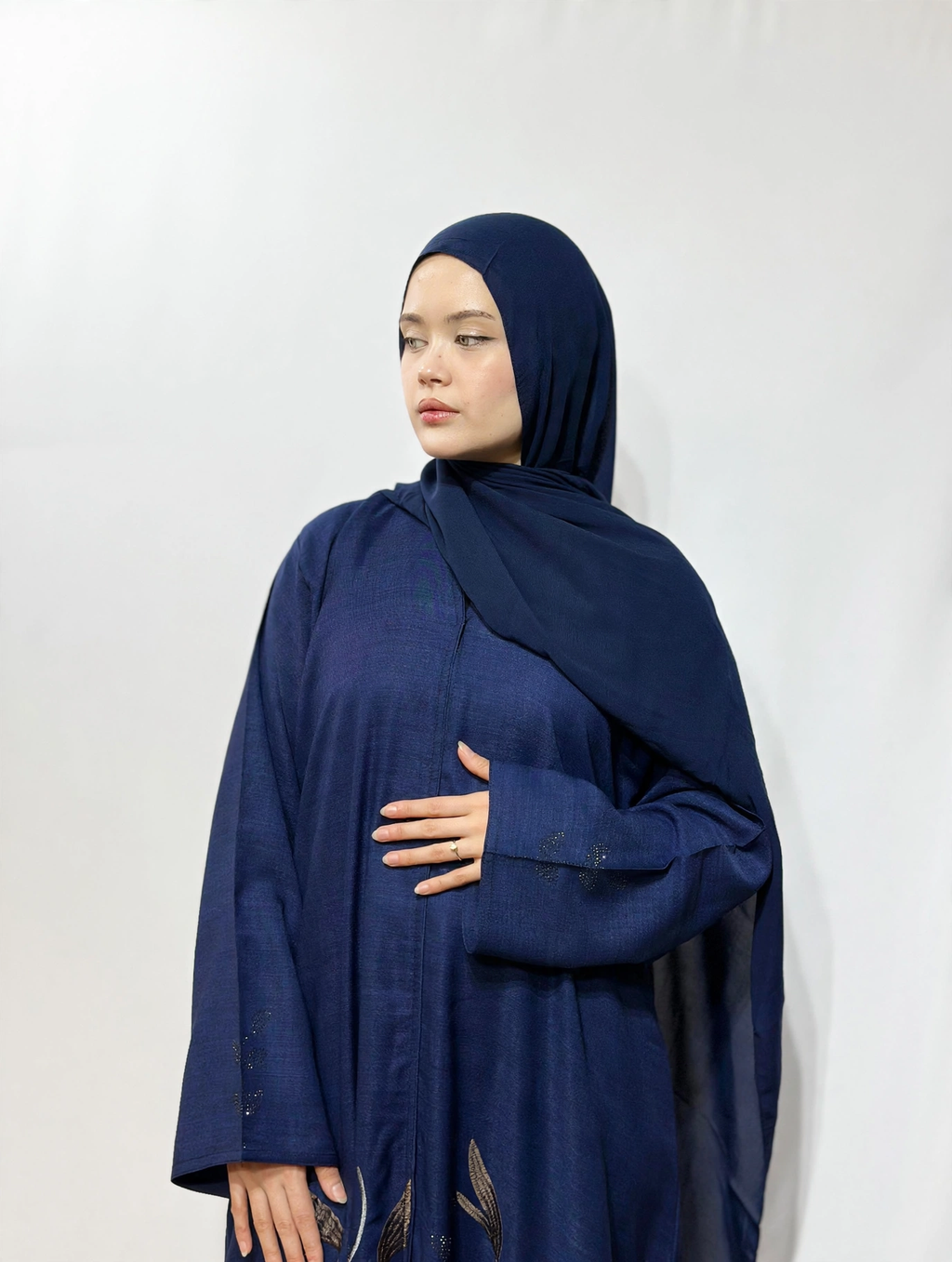 Noor Al Layl Embroidered Abaya