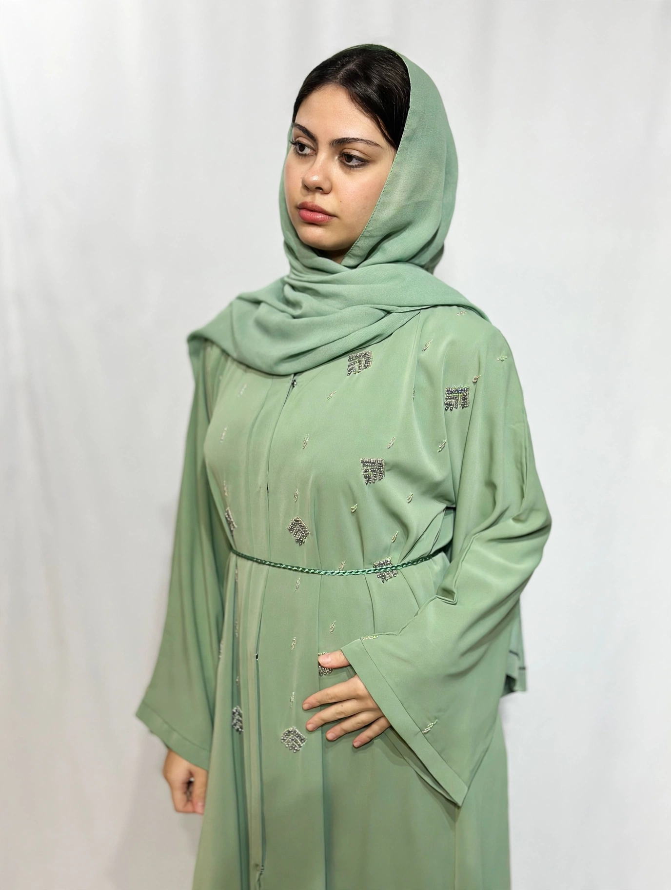 Luxe Bead Abaya
