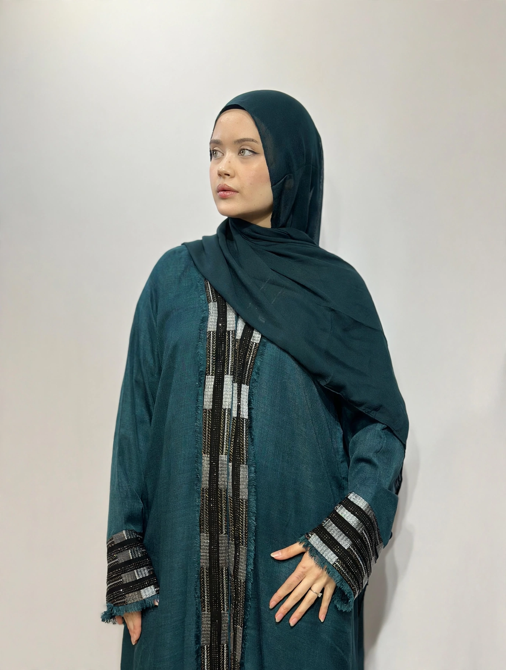 Amethyst Elegance Abaya