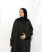 Embroidered linen abaya