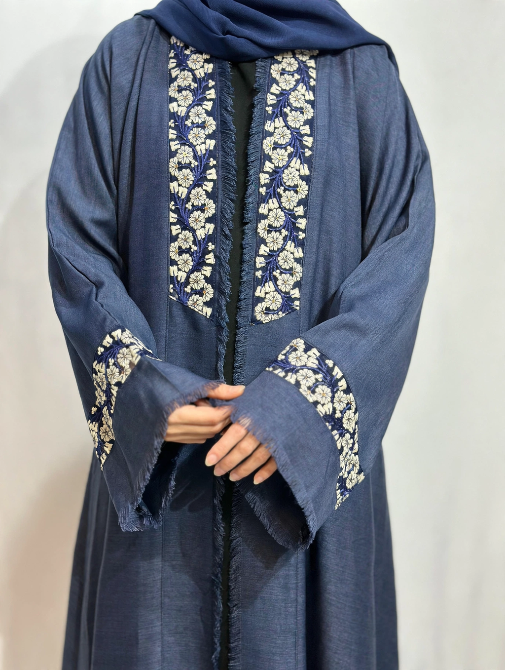 Open Throw Panel Fringe Abaya