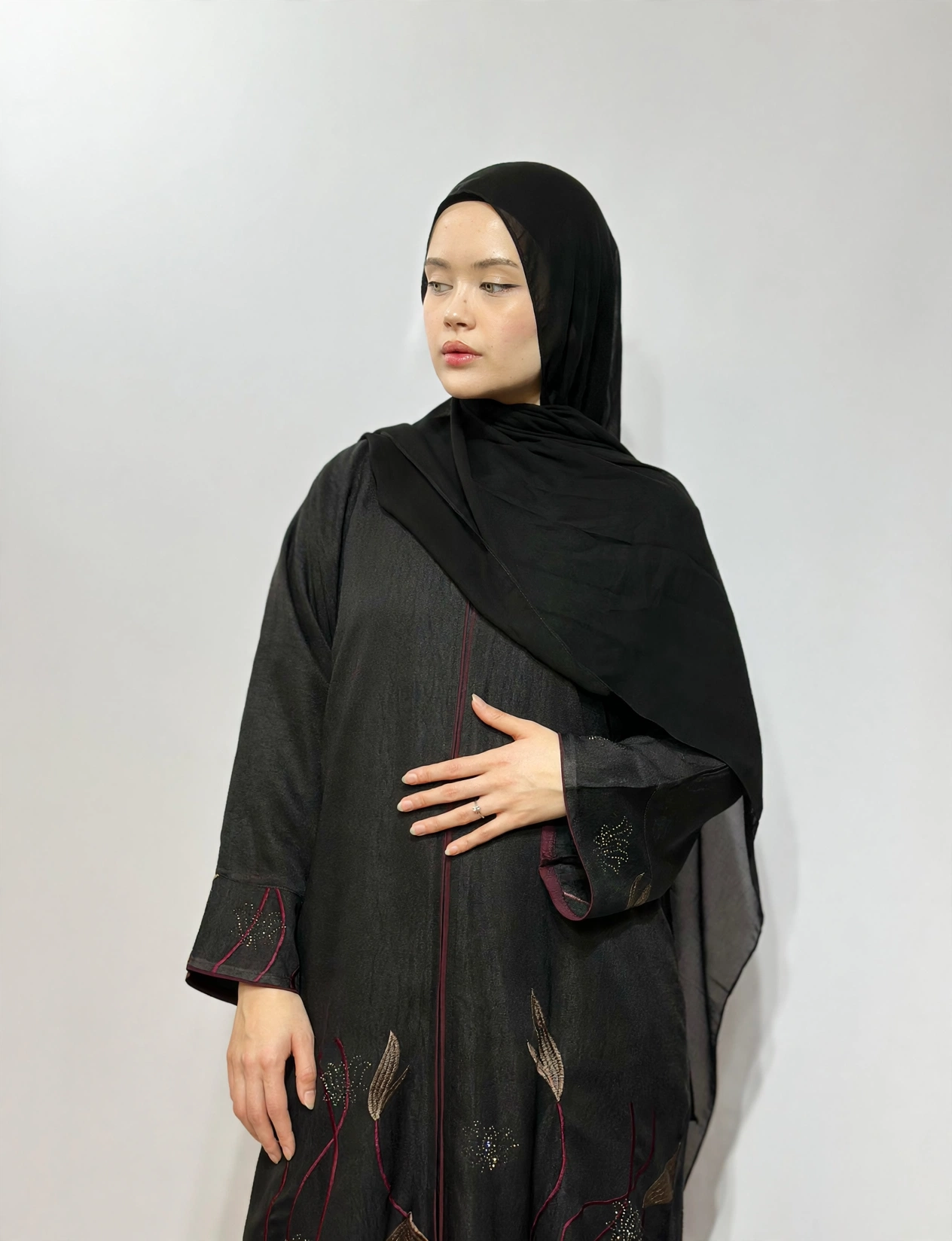 Noor Al Layl Embroidered Abaya