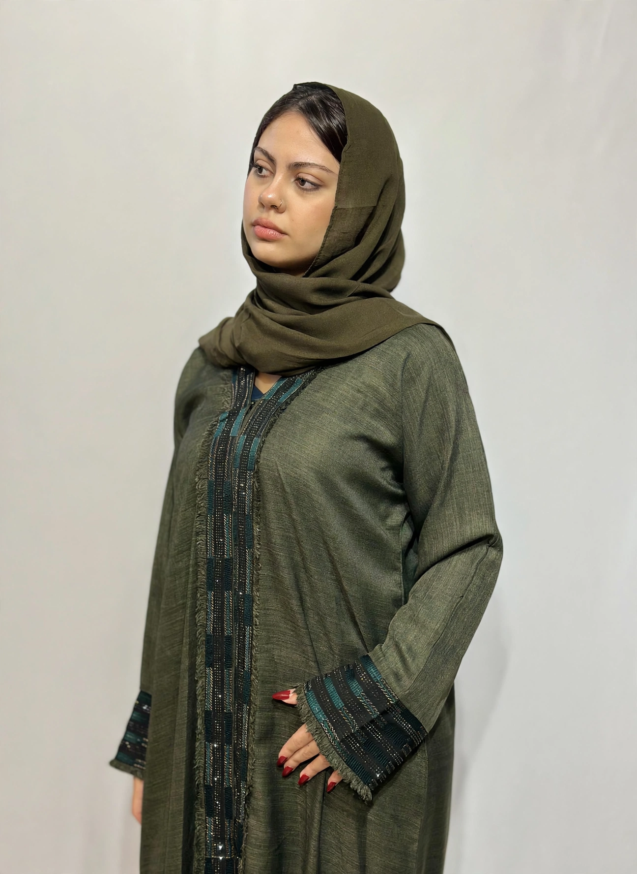 Amethyst Elegance Abaya