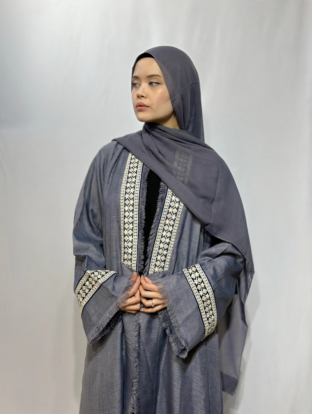 Open Throw Panel Fringe Abaya