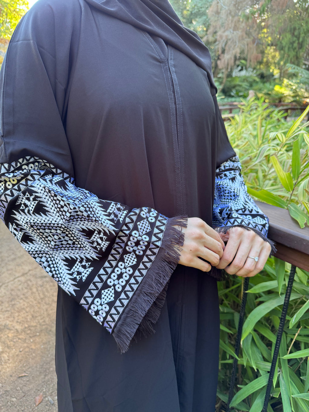 Embroidered Sleeve Abayah