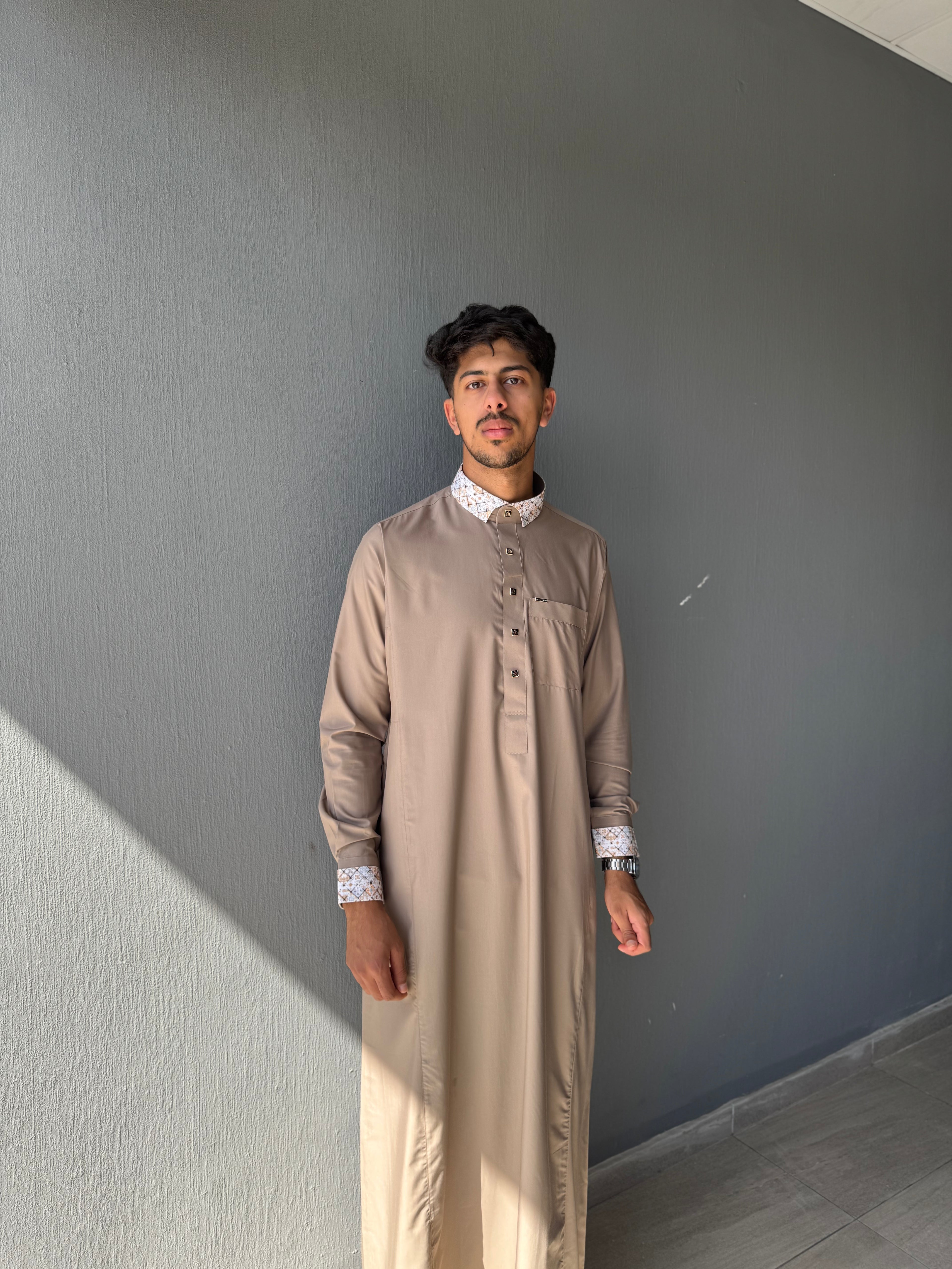 Premium Al Abyad