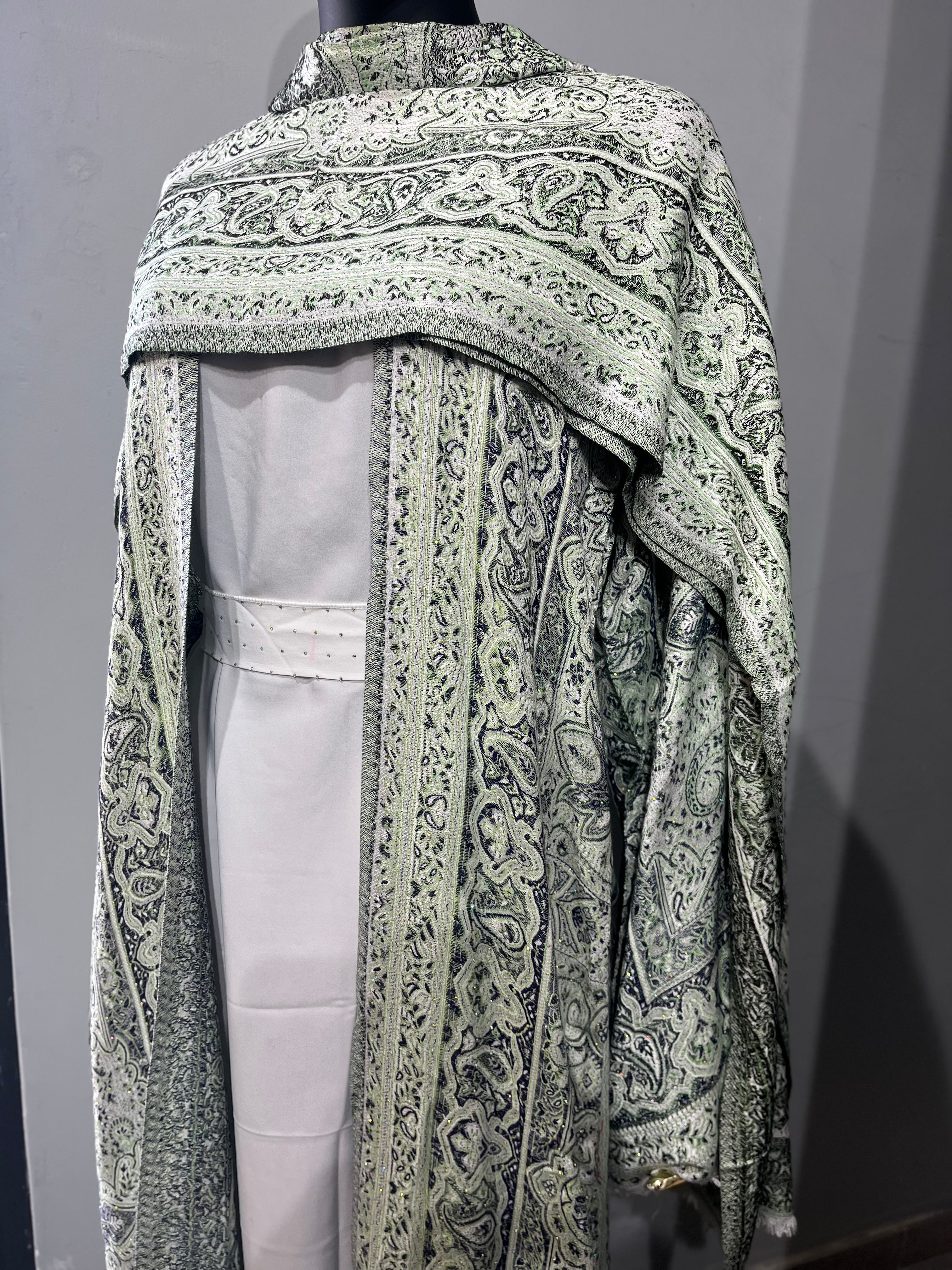 Ornamental Veil Pashmina(white inner)