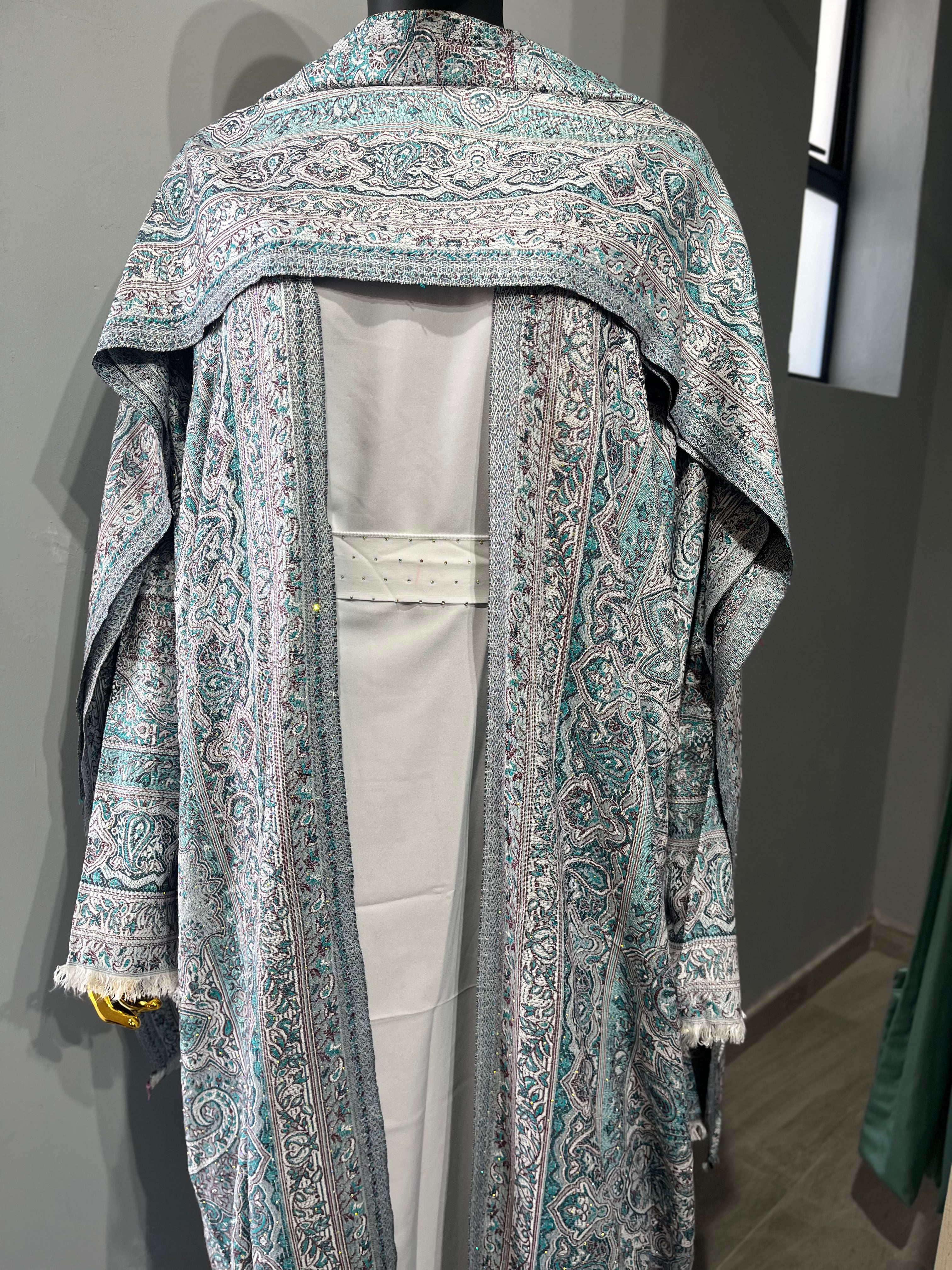 Ornamental Veil Pashmina(white inner)