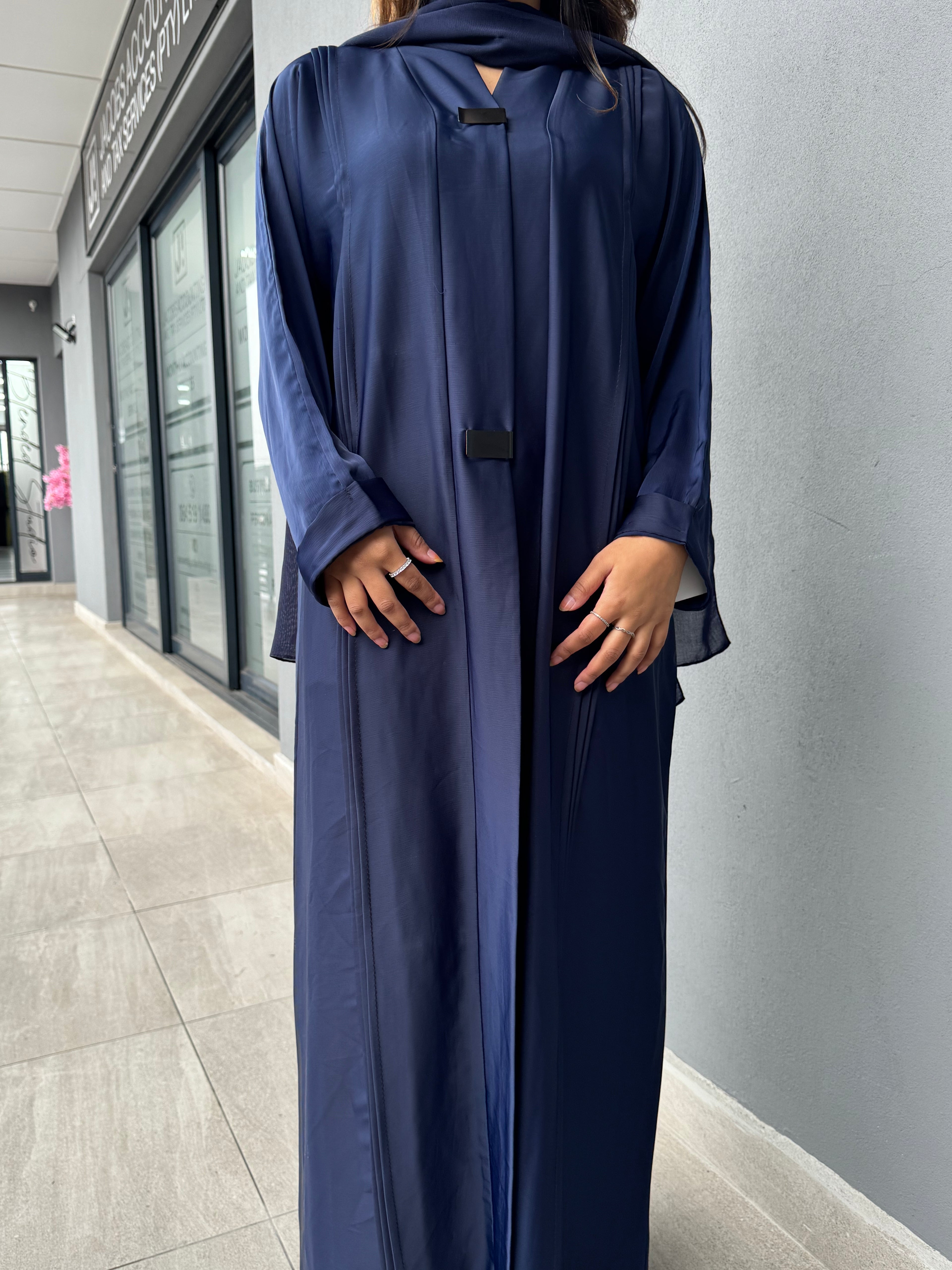 The Empress Lock Abaya