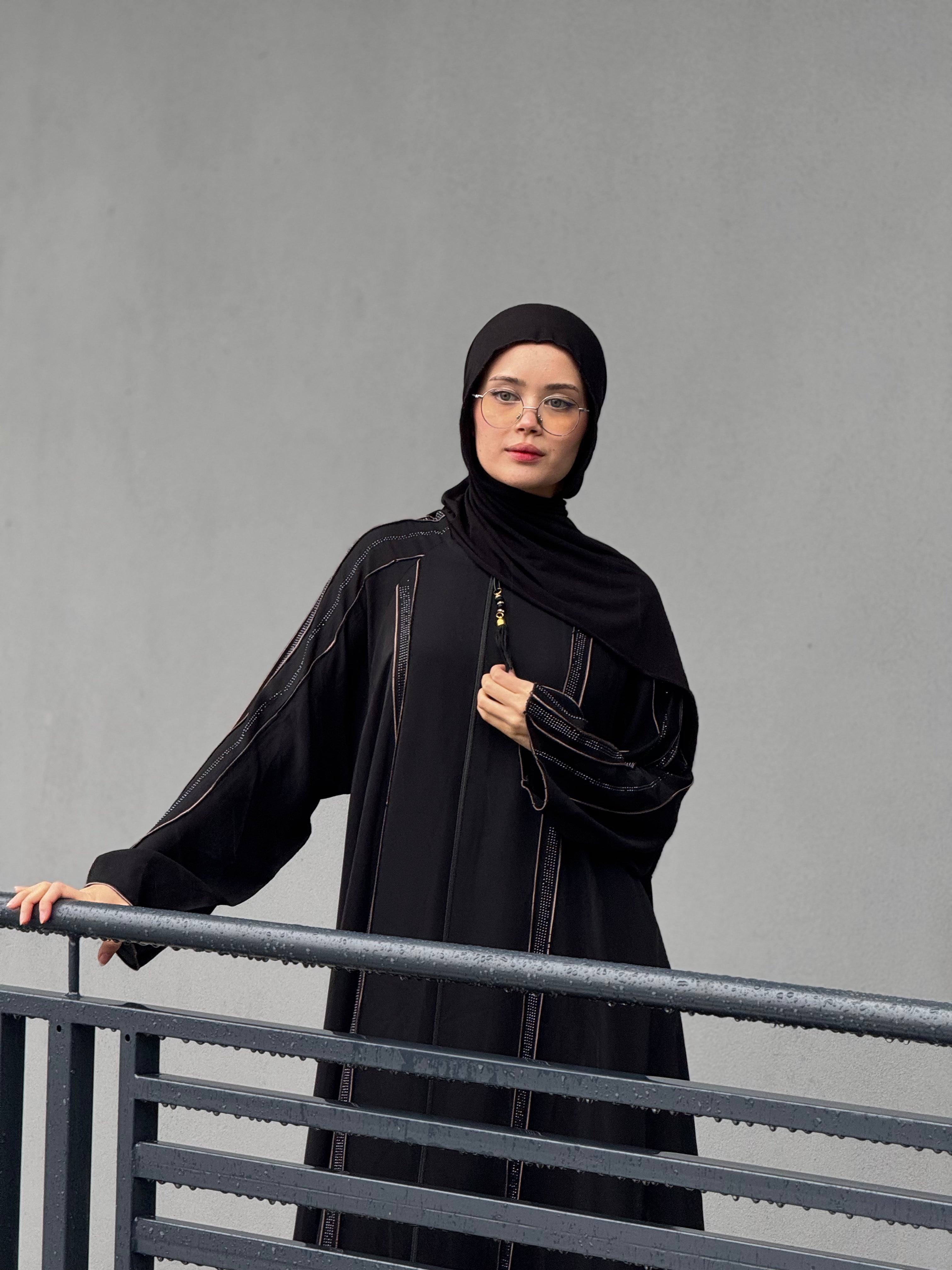 Zenith Zip Abaya