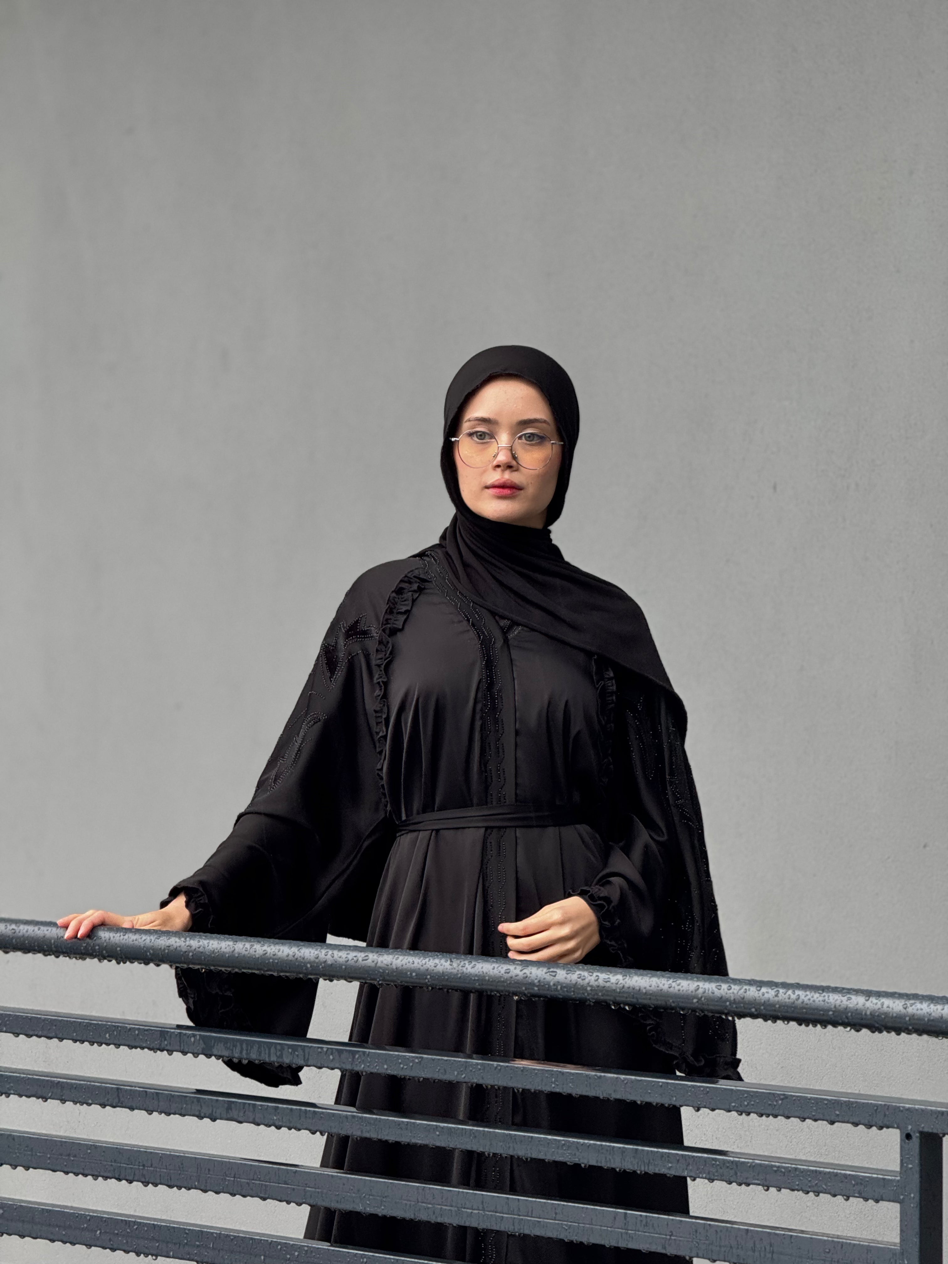 Serene Wave Abaya