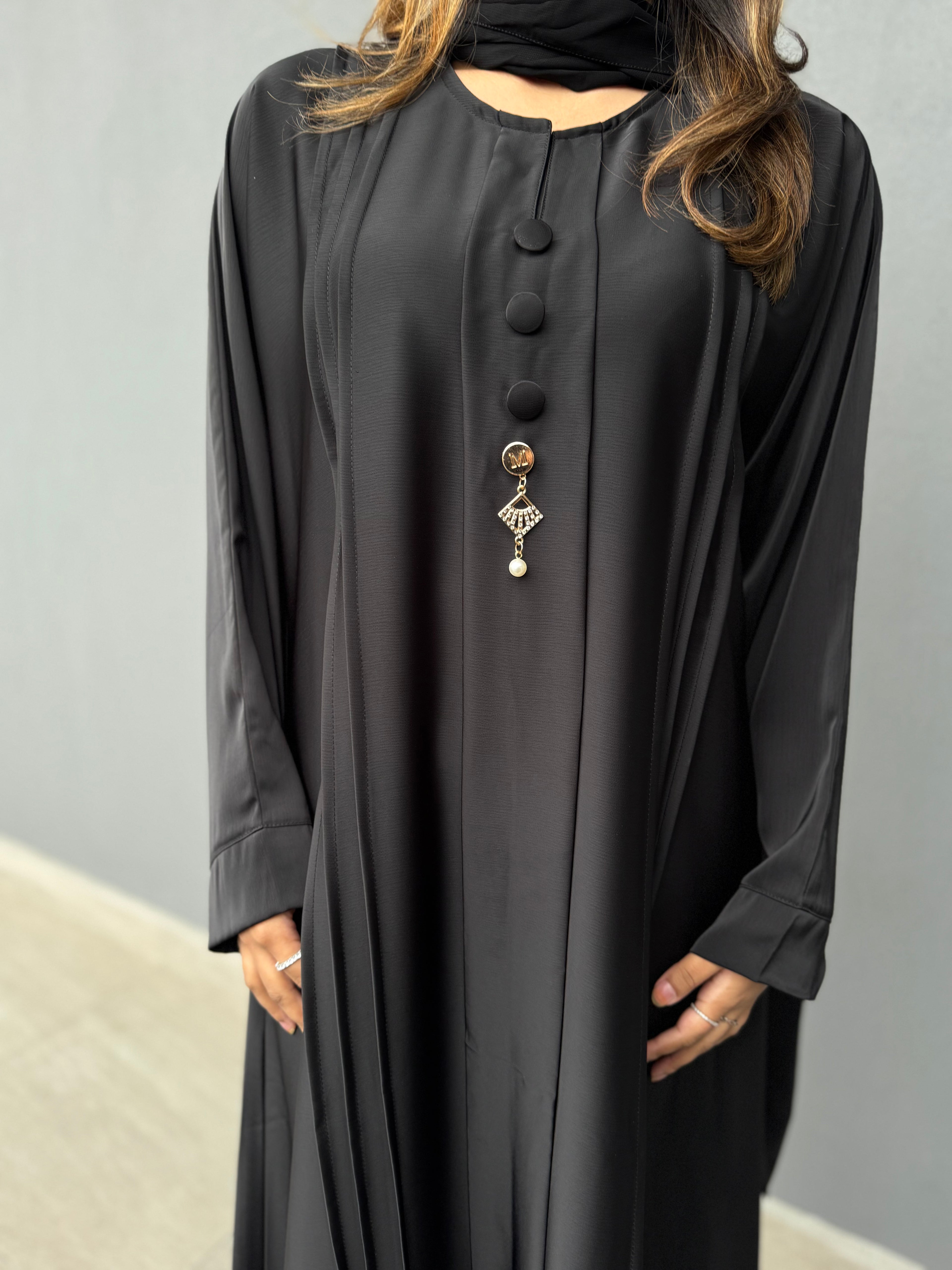 Timeless Pleat Abaya