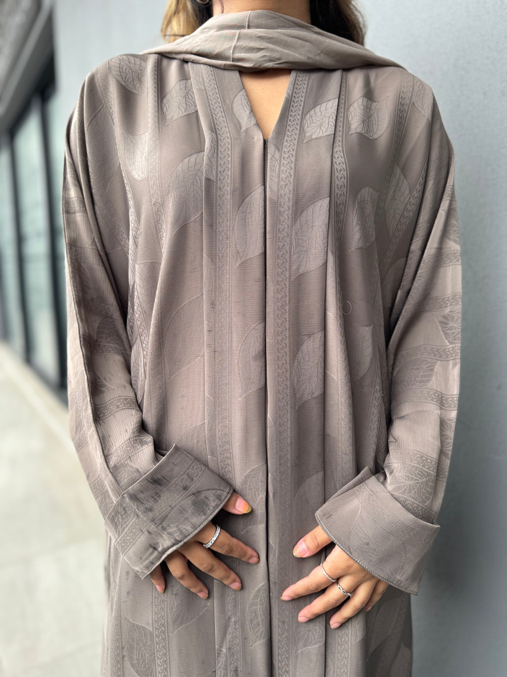 Aurelia Leaf Abaya