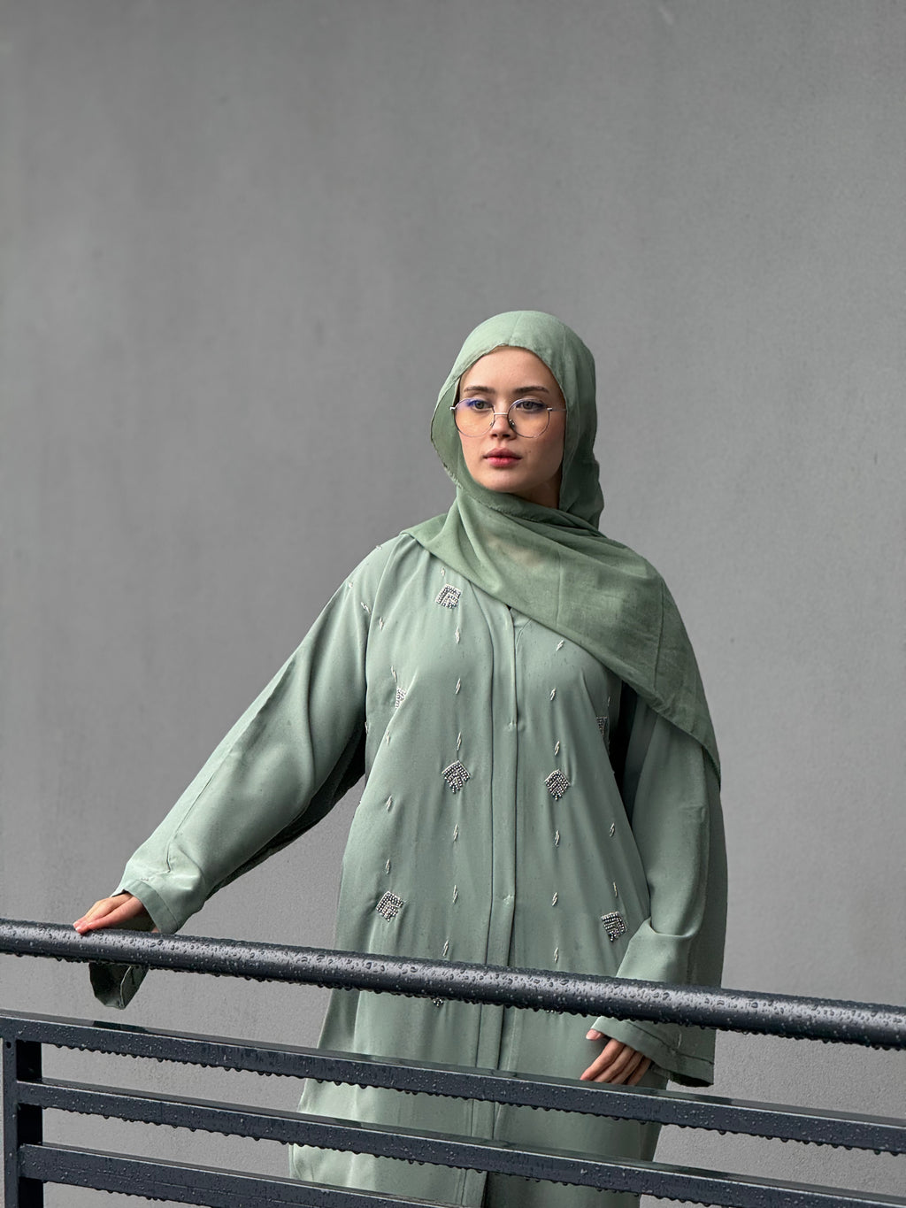Luxe Bead Abaya