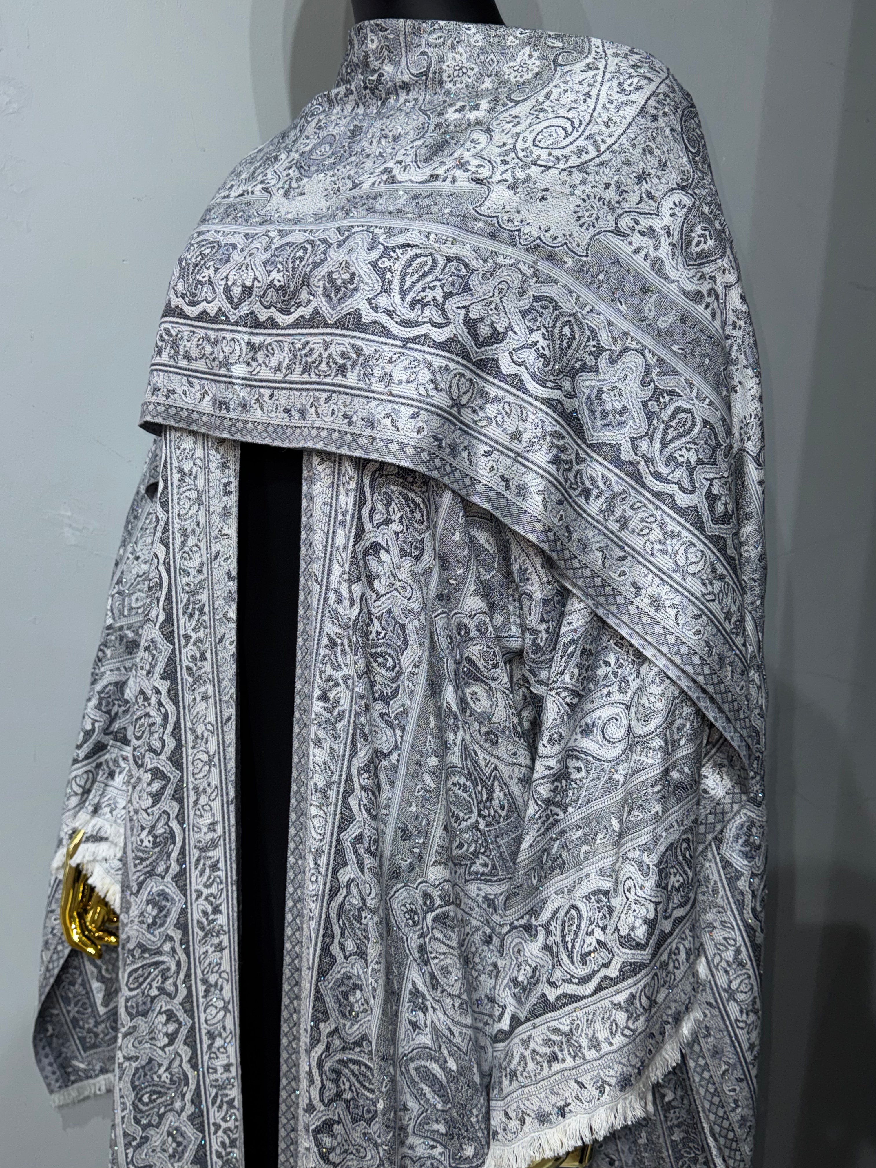 Pale Elegance Collection