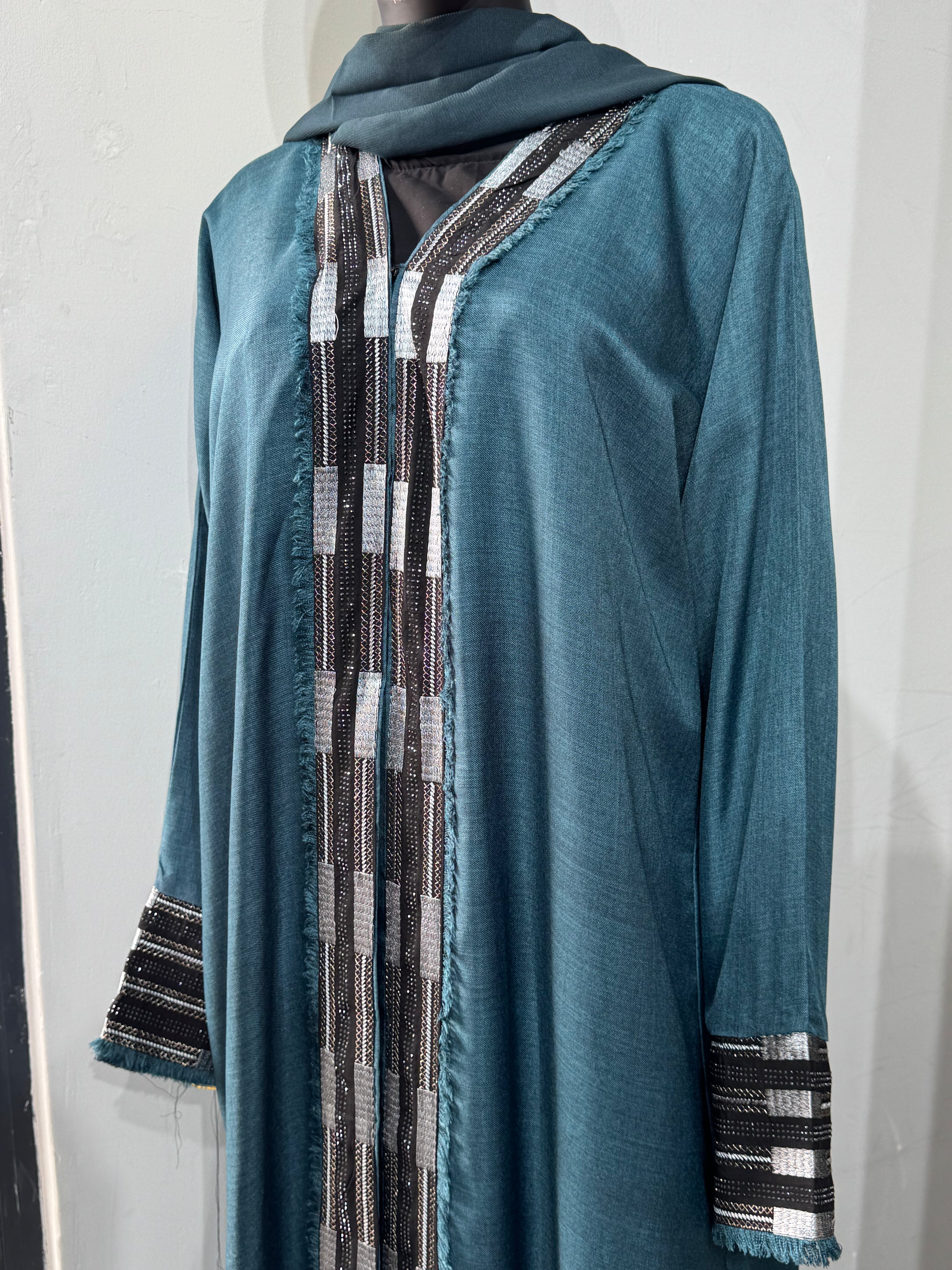 Amethyst Elegance Abaya
