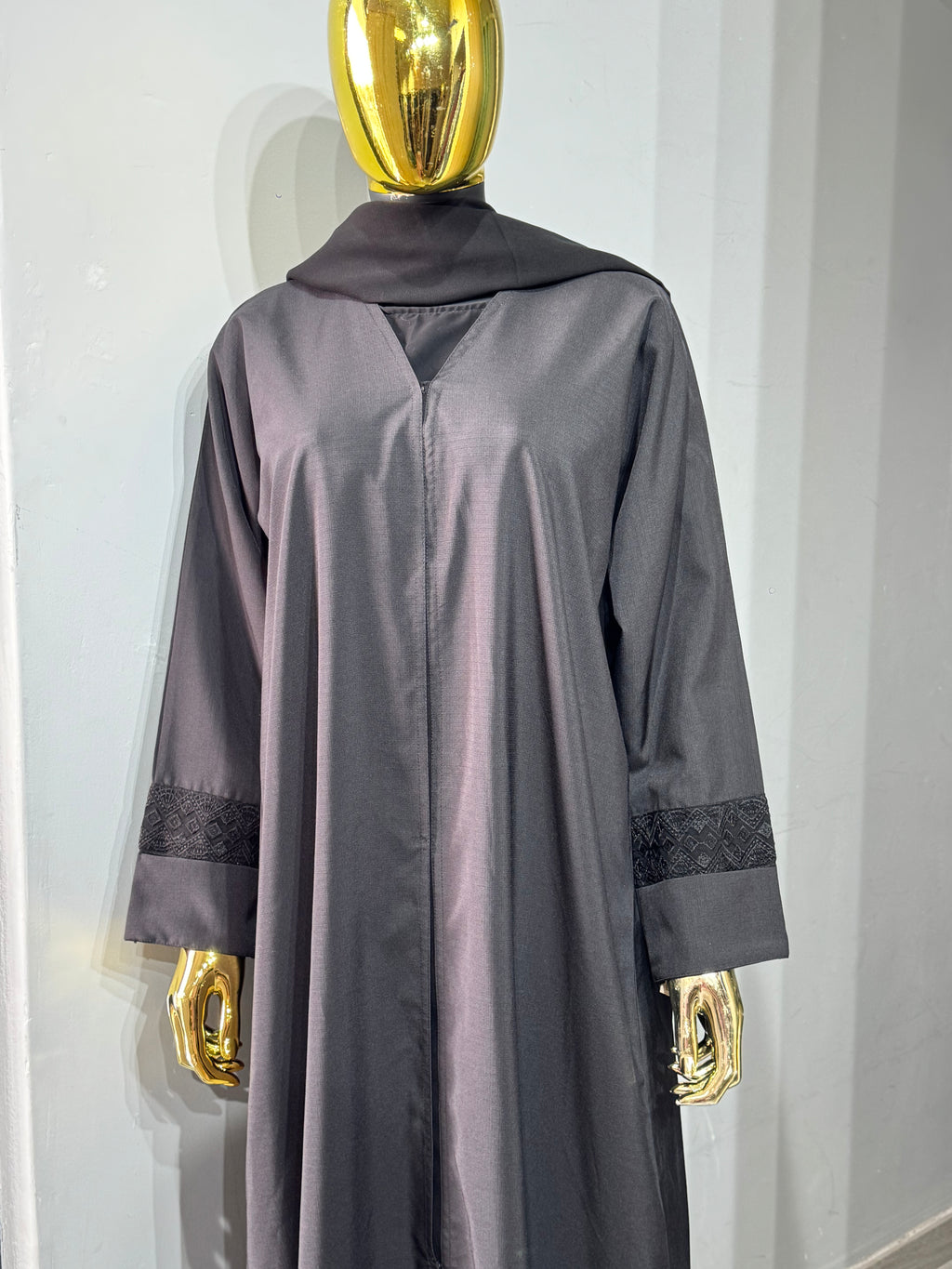 Obsidian Grace Abaya