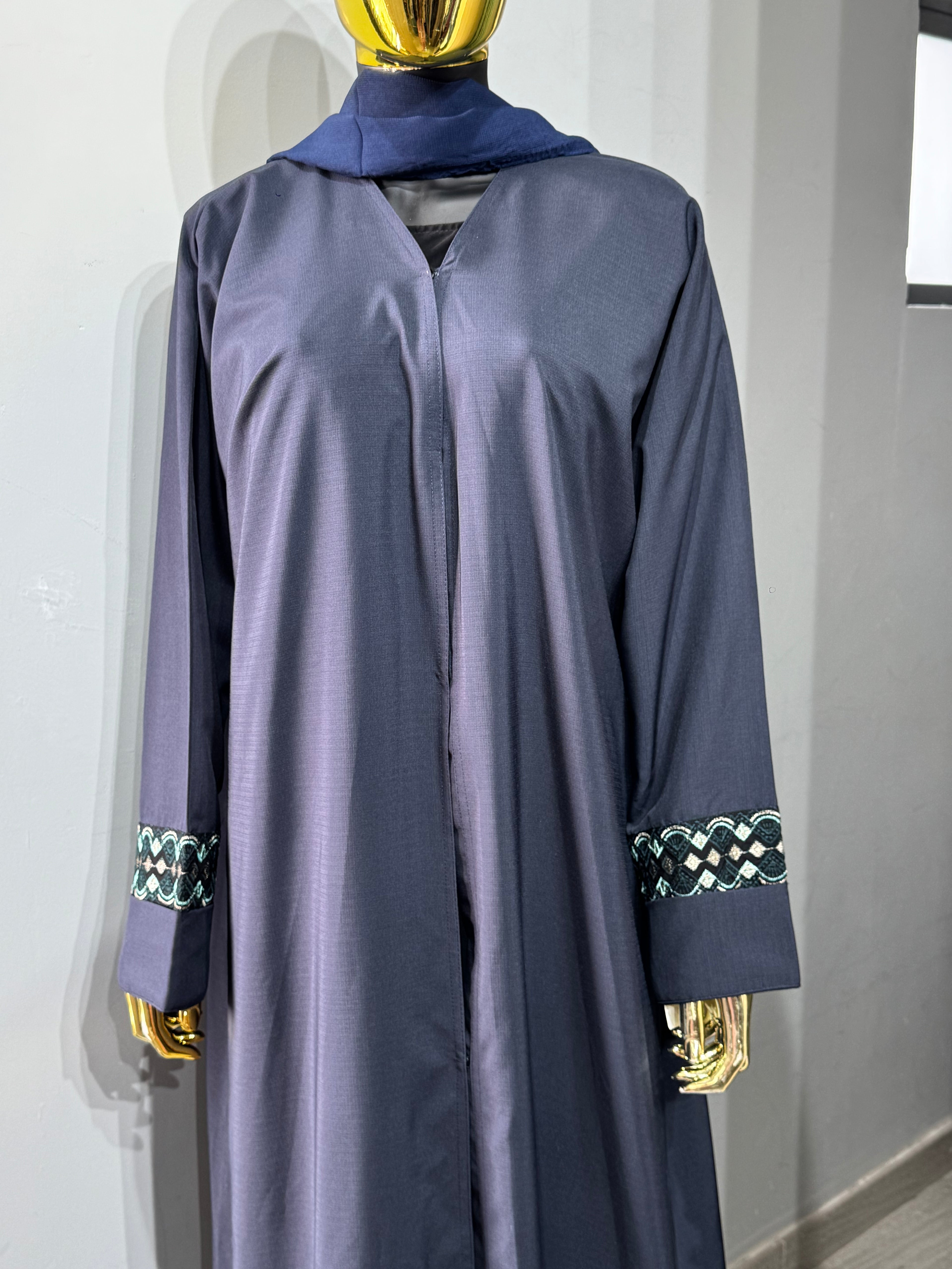 Obsidian Grace Abaya