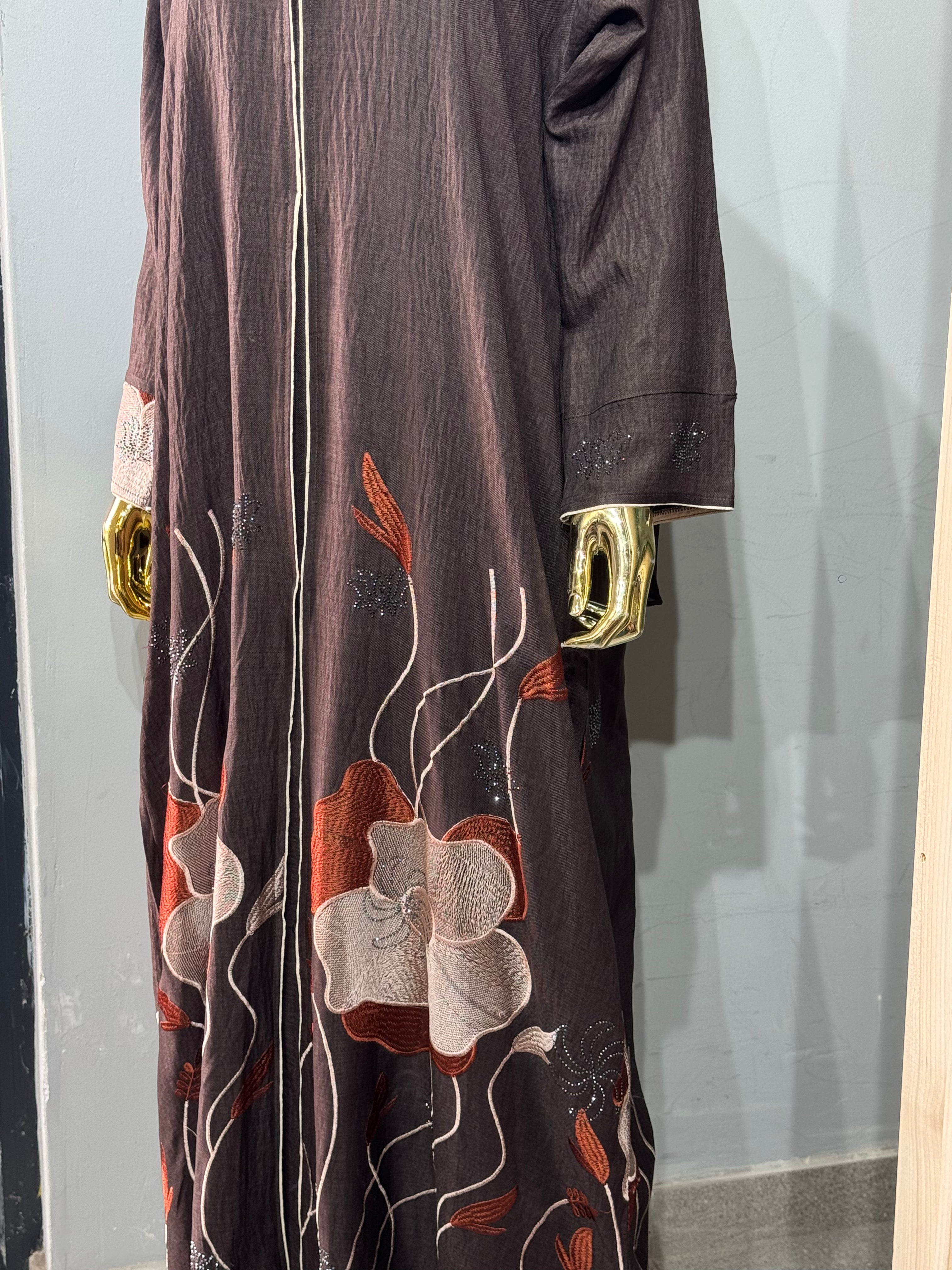 Noor Al Layl Embroidered Abaya