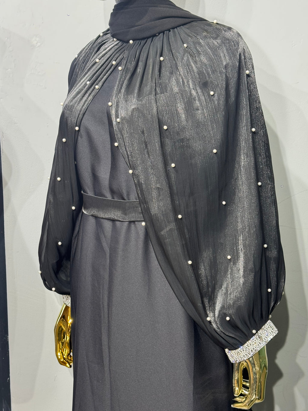 Layl Al Nujūm Pearl-Studded Sleeve Abaya