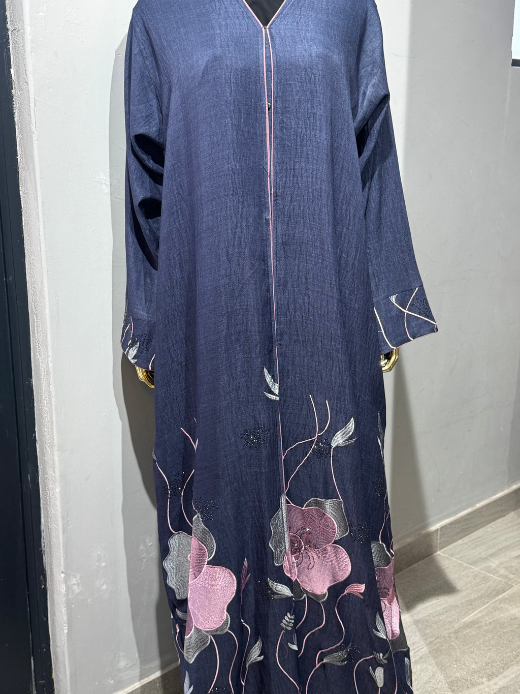 Noor Al Layl Embroidered Abaya