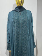 Embroidered linen abaya
