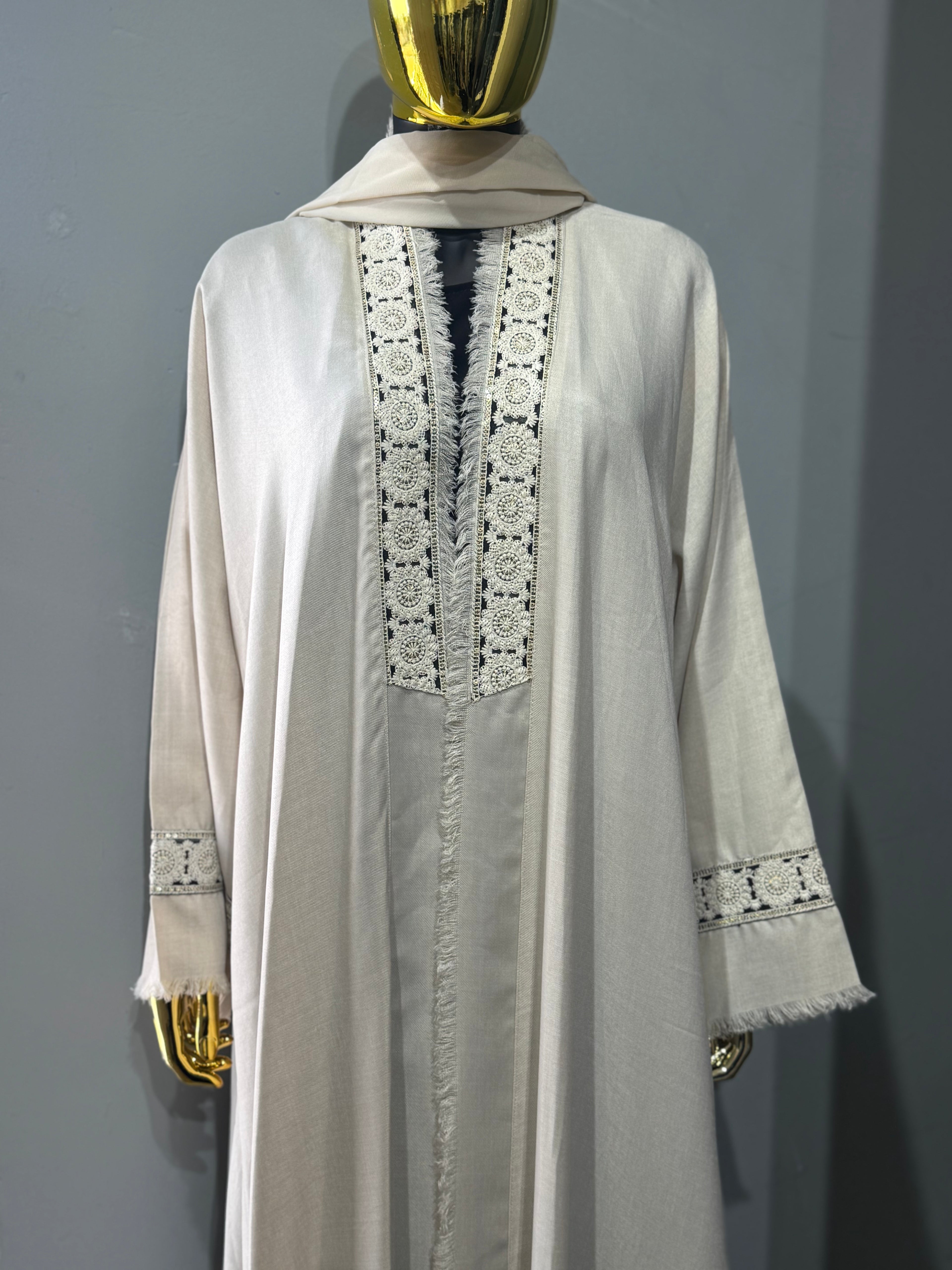 Open Throw Panel Fringe Abaya
