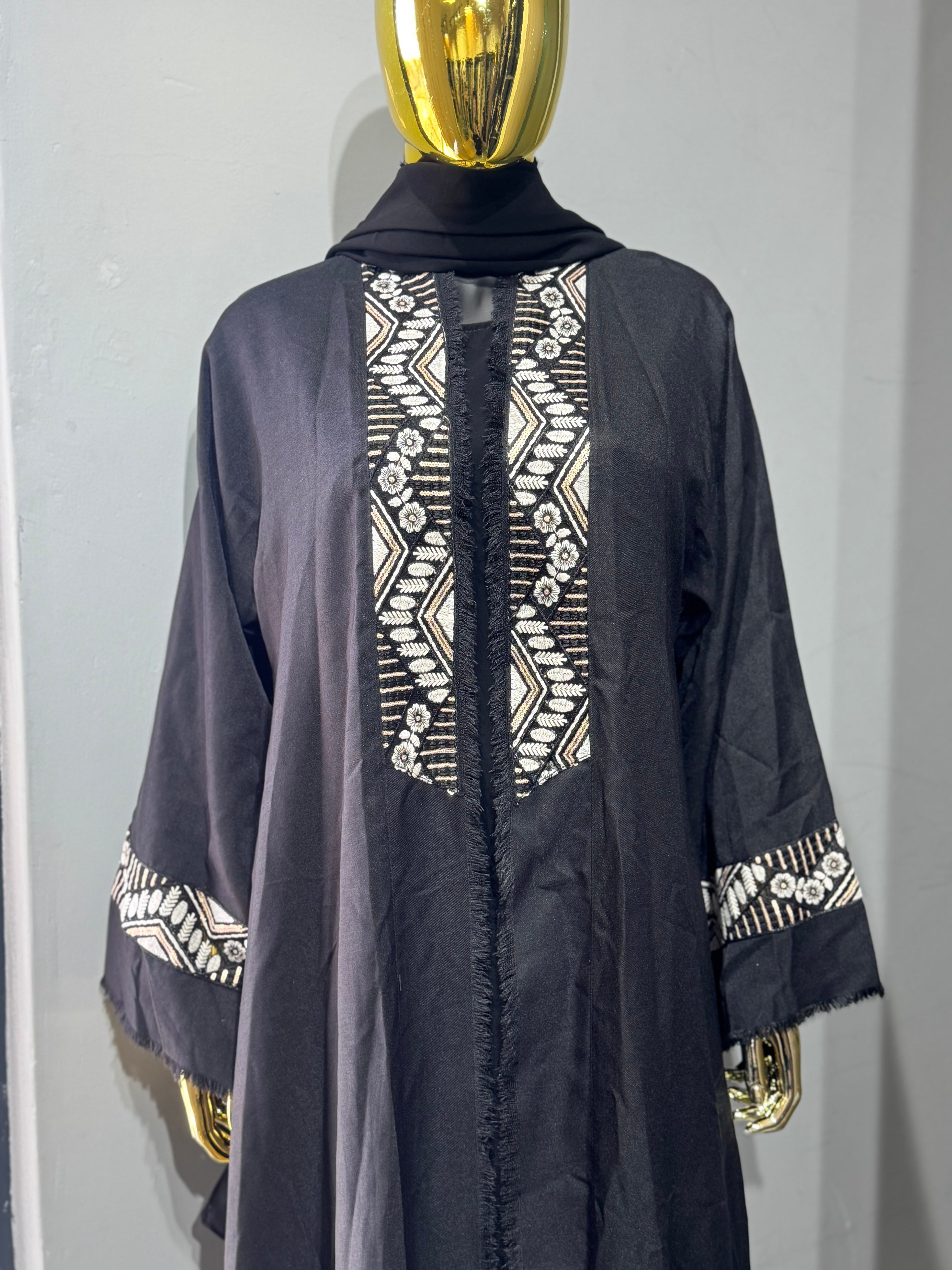 Open Throw Panel Fringe Abaya