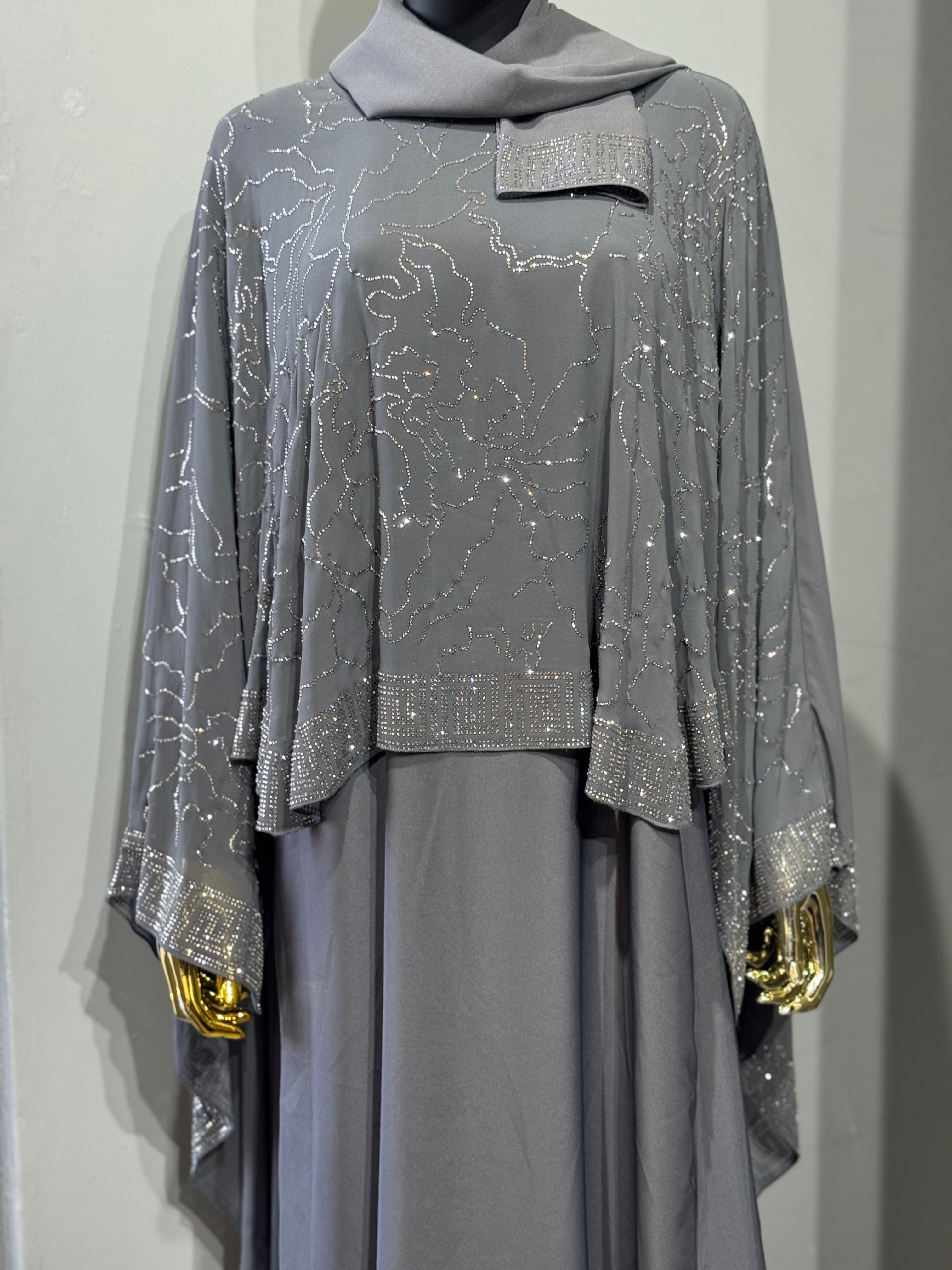 Noor Al-Qamar Abaya