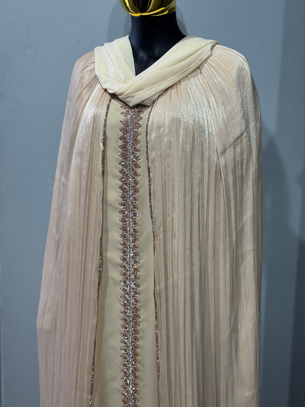 Noor Al-Zumurrud Abaya