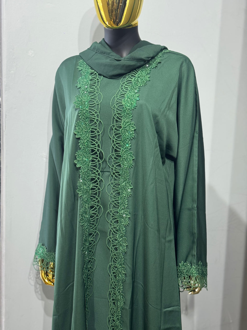 Noir Elegance Abaya