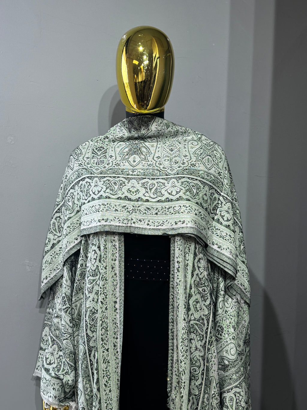 Imperial Motif Pashmina(black inner)