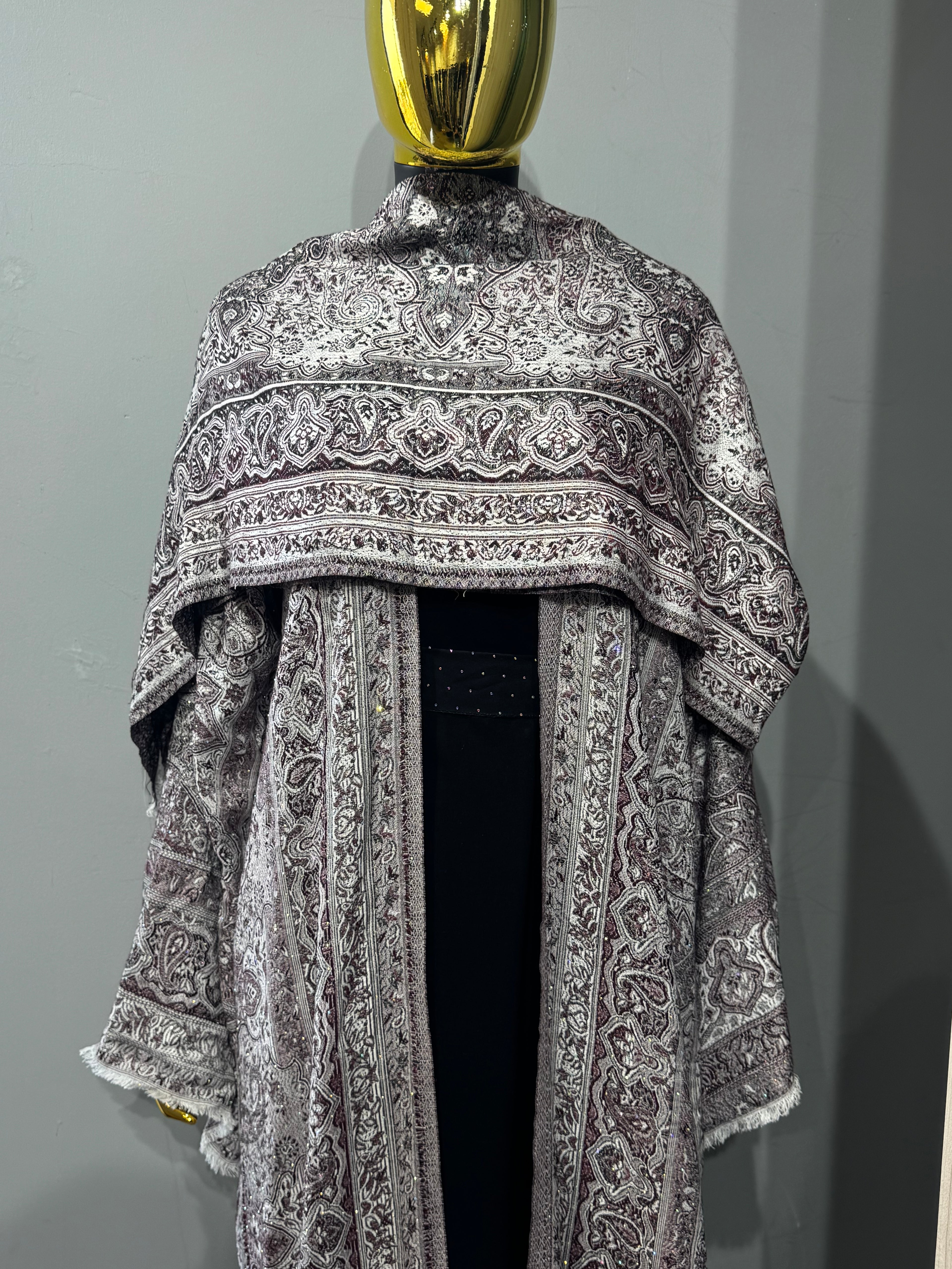 Imperial Motif Pashmina(black inner)