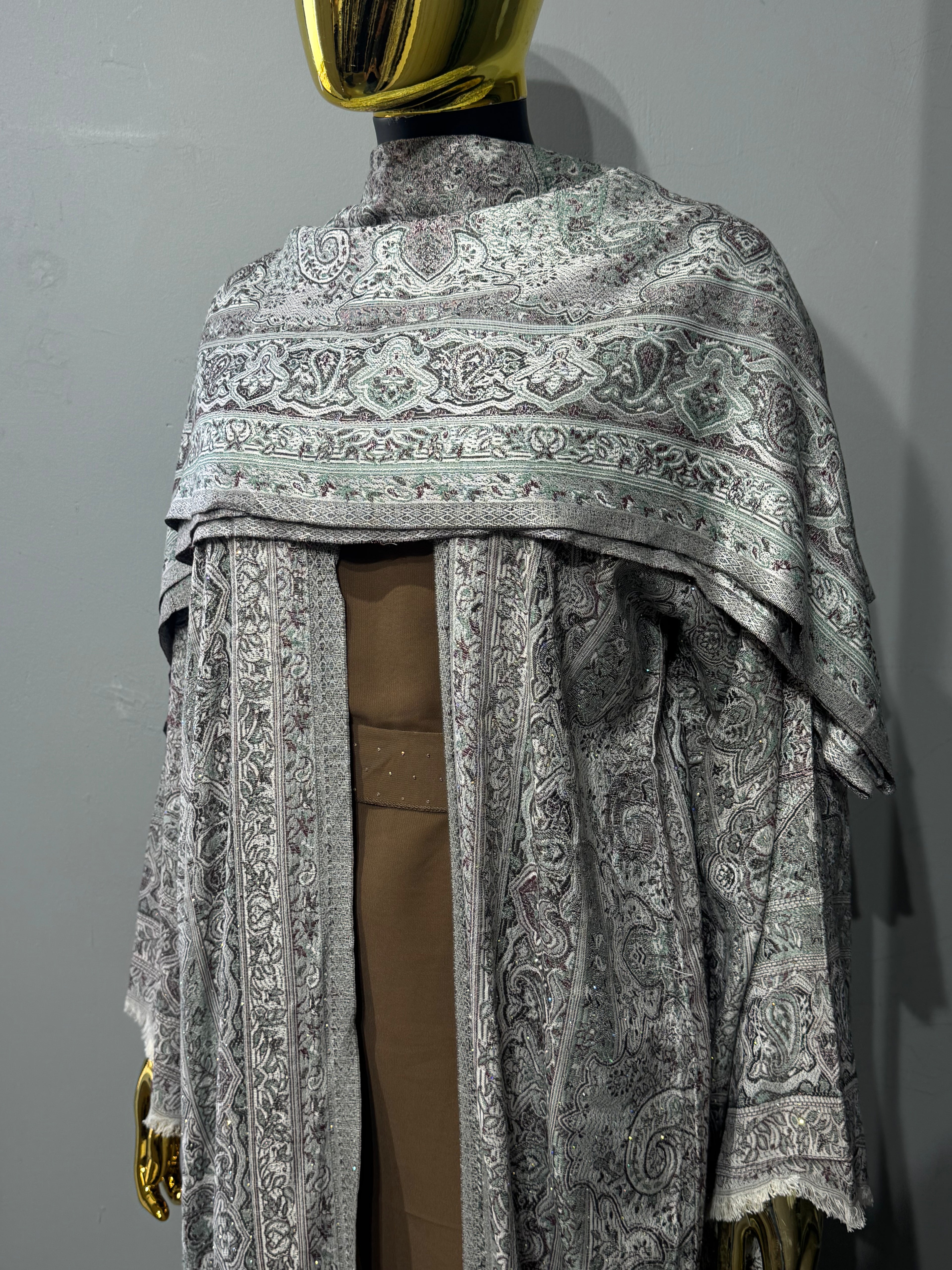 Royal Arabesque Pashmina(brown inner)