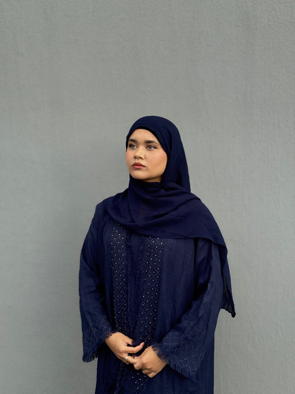 Najm Linen Abaya