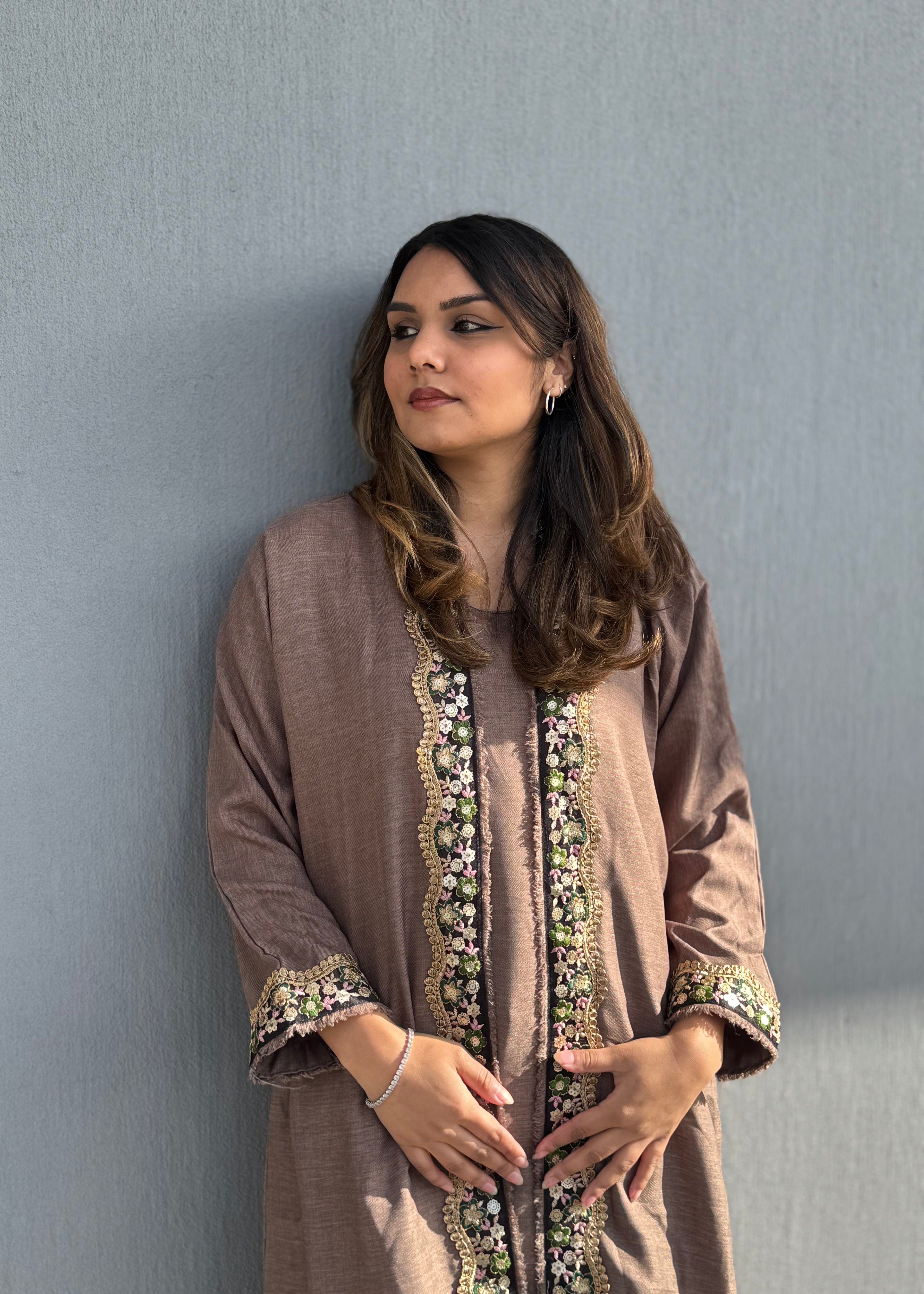Baraan Linen Abaya